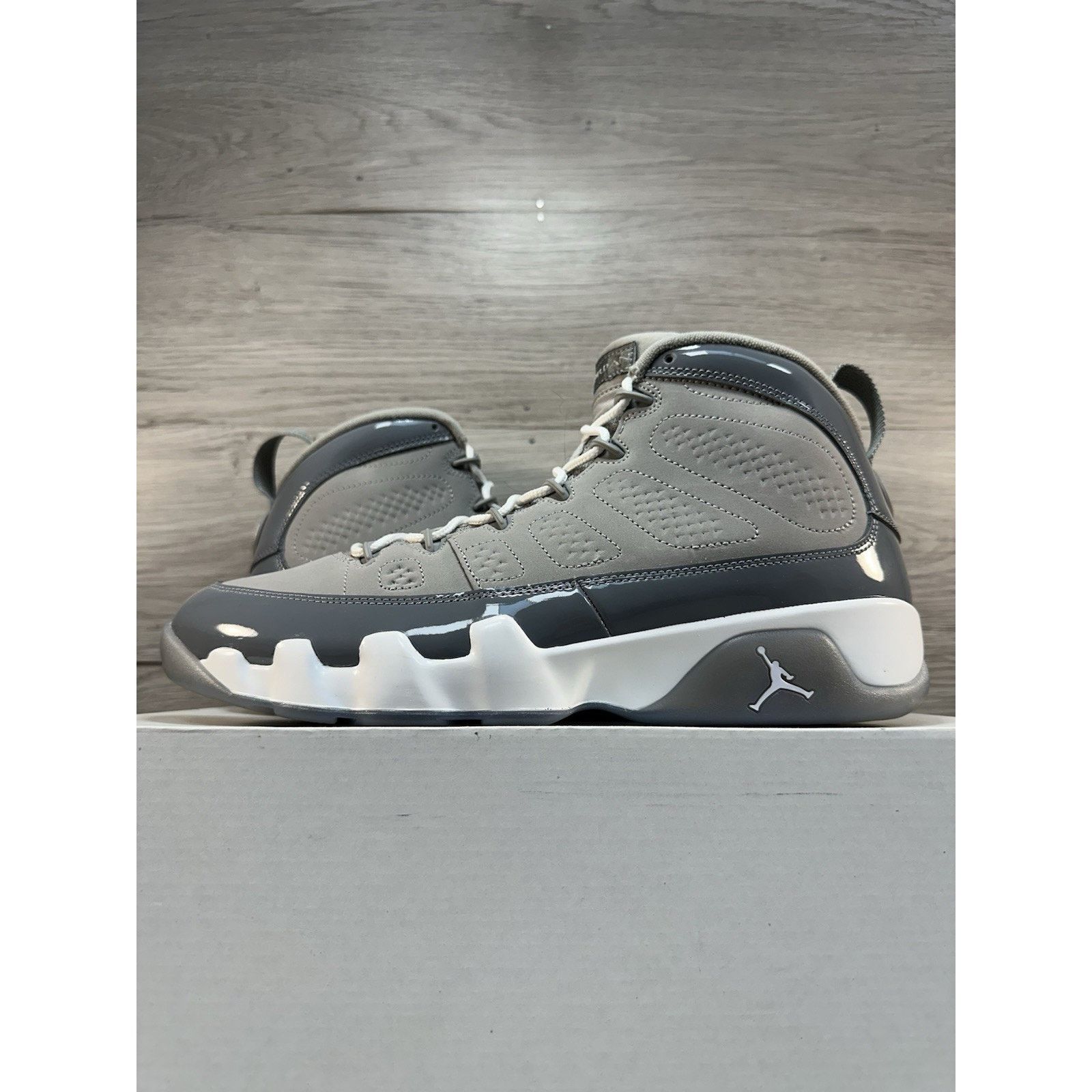 Air Jordan 9 Retro Cool Grey 2025 - Size 11
