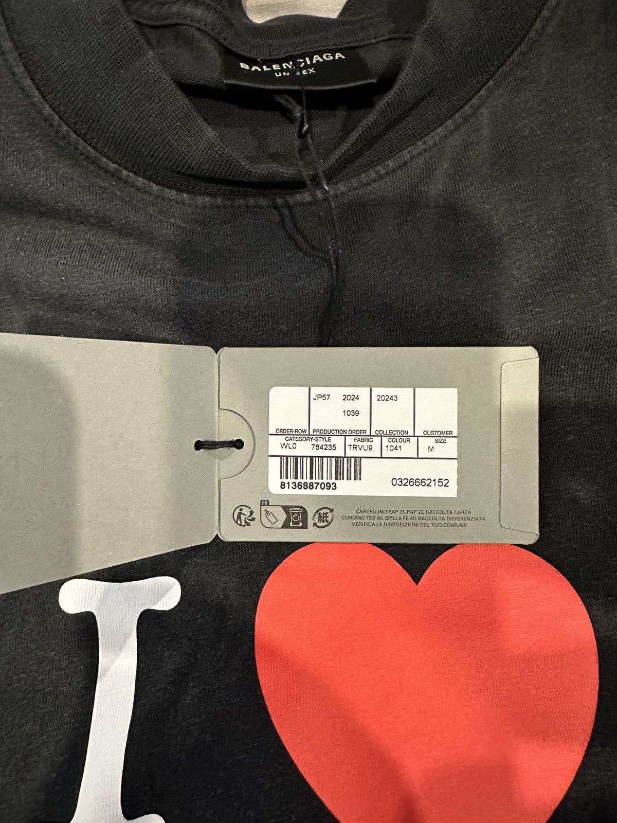 Balenciaga Balenciaga souvenir t-shirt Size US M / EU 48-50 / 2 - 3 Thumbnail