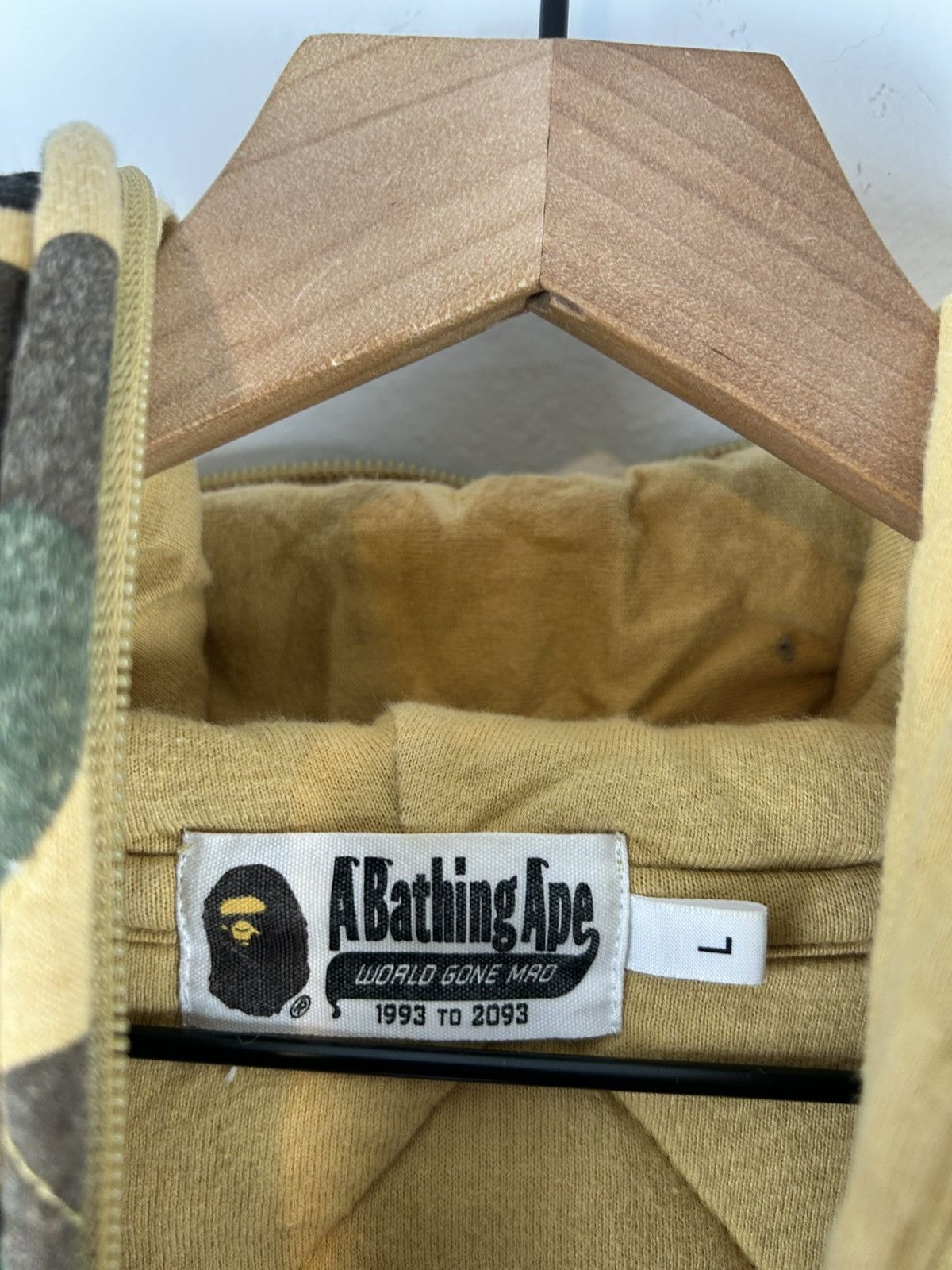 Bape Bape 1st Camo Quilted Hoodie Size US L / EU 52-54 / 3 - 4 Thumbnail