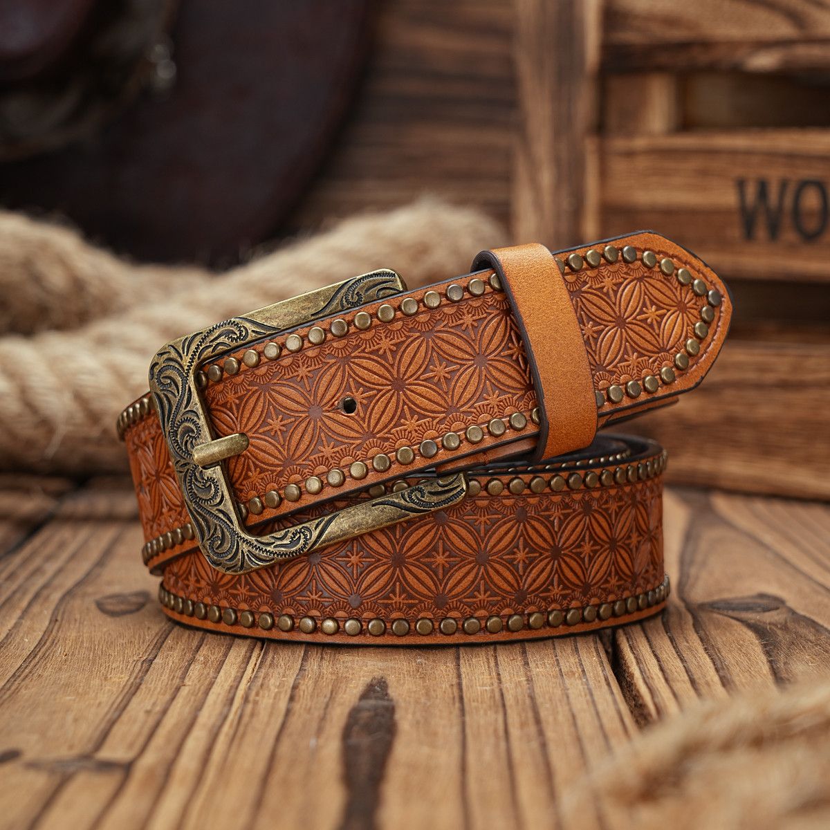 Japanese Brand Floral Engraved Buckle Belt Size ONE SIZE - 1 Thumbnail