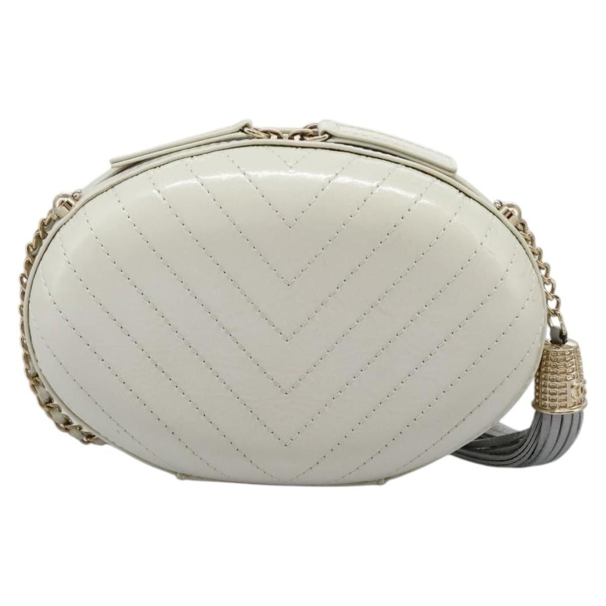 Chanel Chanel V Stitch La Pausa Chain Shoulder Bag Size ONE SIZE - 2 Thumbnail