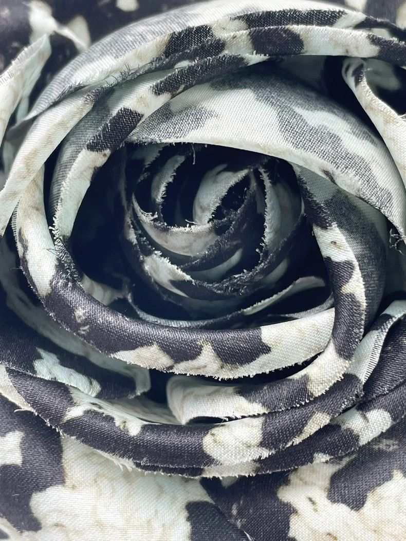 Alexander McQueen Alexander Mcqueen Three-dimensional large flower brooch 250 Size ONE SIZE - 3 Thumbnail