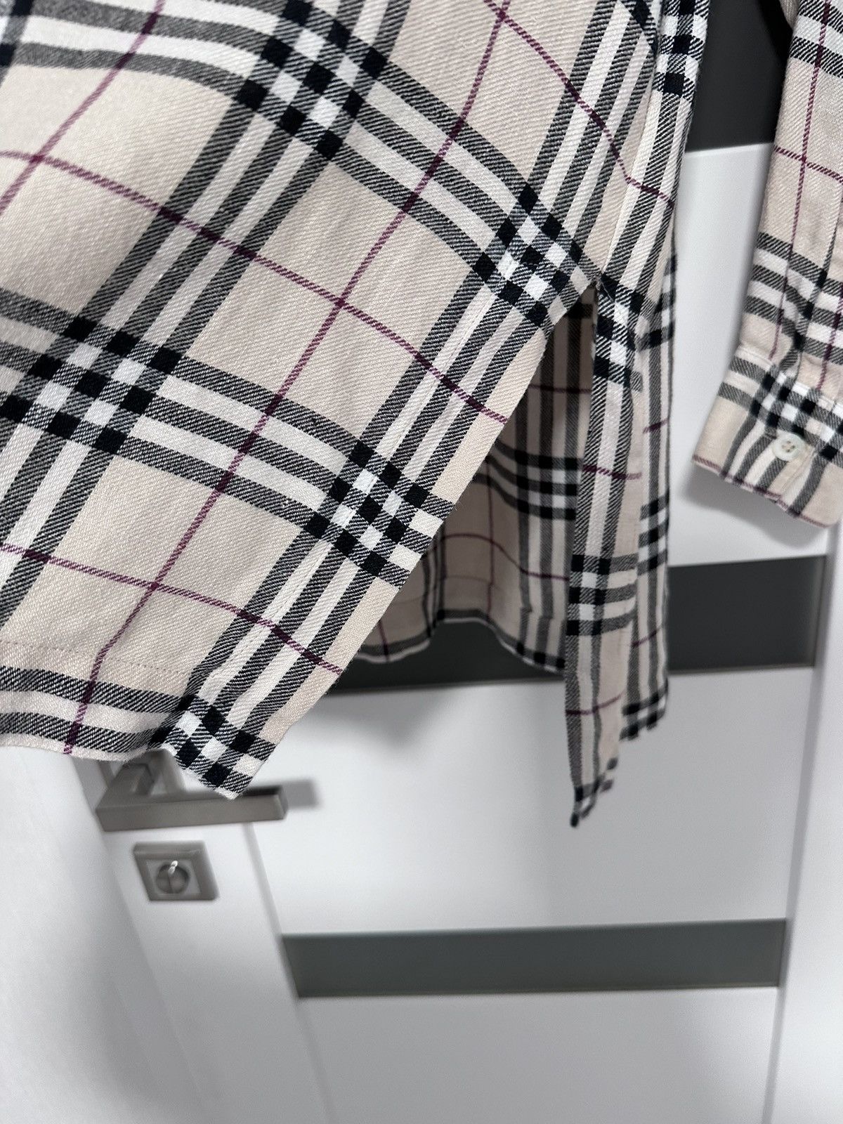 Burberry × Designer × Vintage VTG Burberry Shirt Women’s Linen Check Nova Size US8 GB 12 Size M / US 6-8 / IT 42-44 - 9 Thumbnail