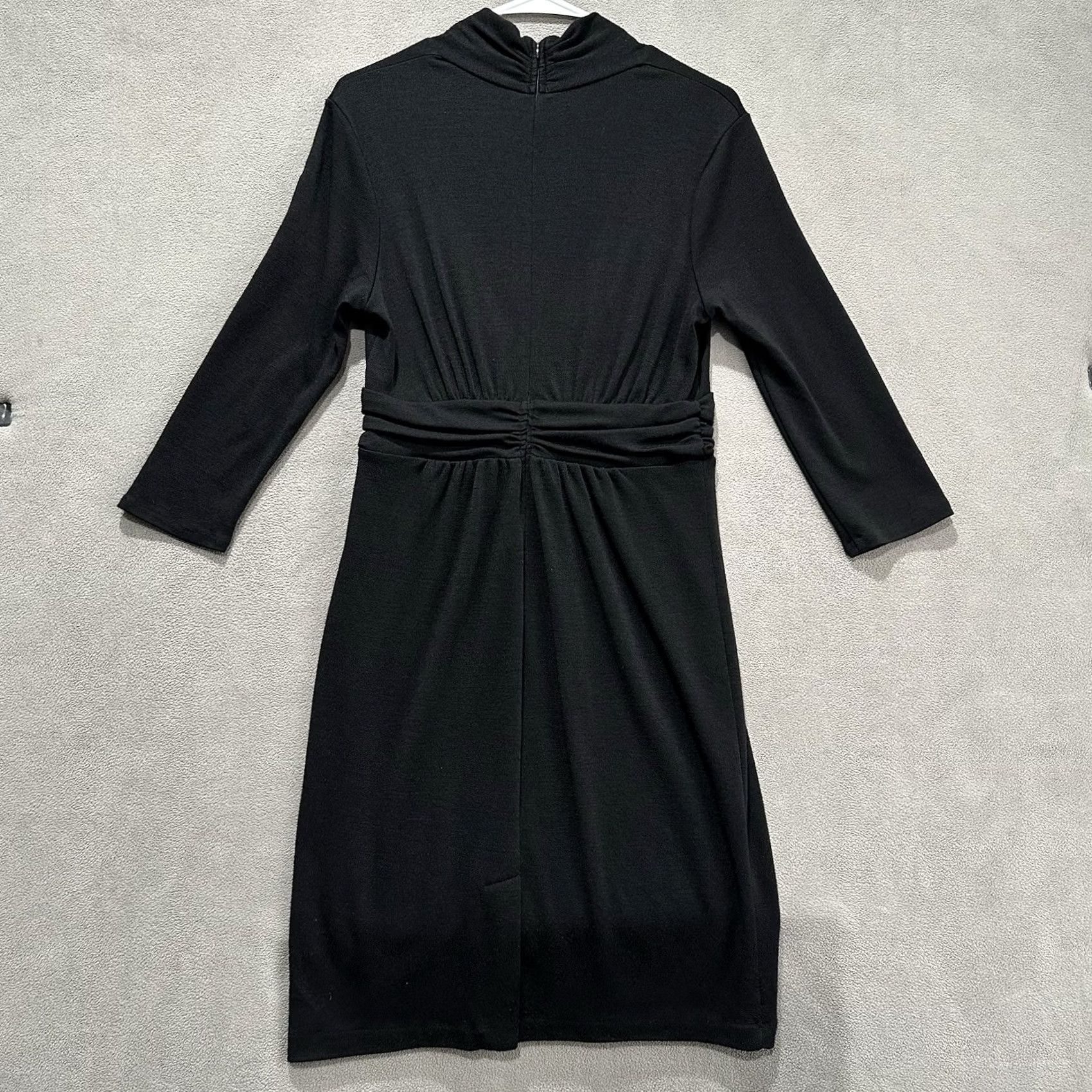 Banana Republic Vintage Banana Republic Sheath Dress - Womens 6 Black Wool Knit - Knee Length Size M / US 6-8 / IT 42-44 - 2 Thumbnail