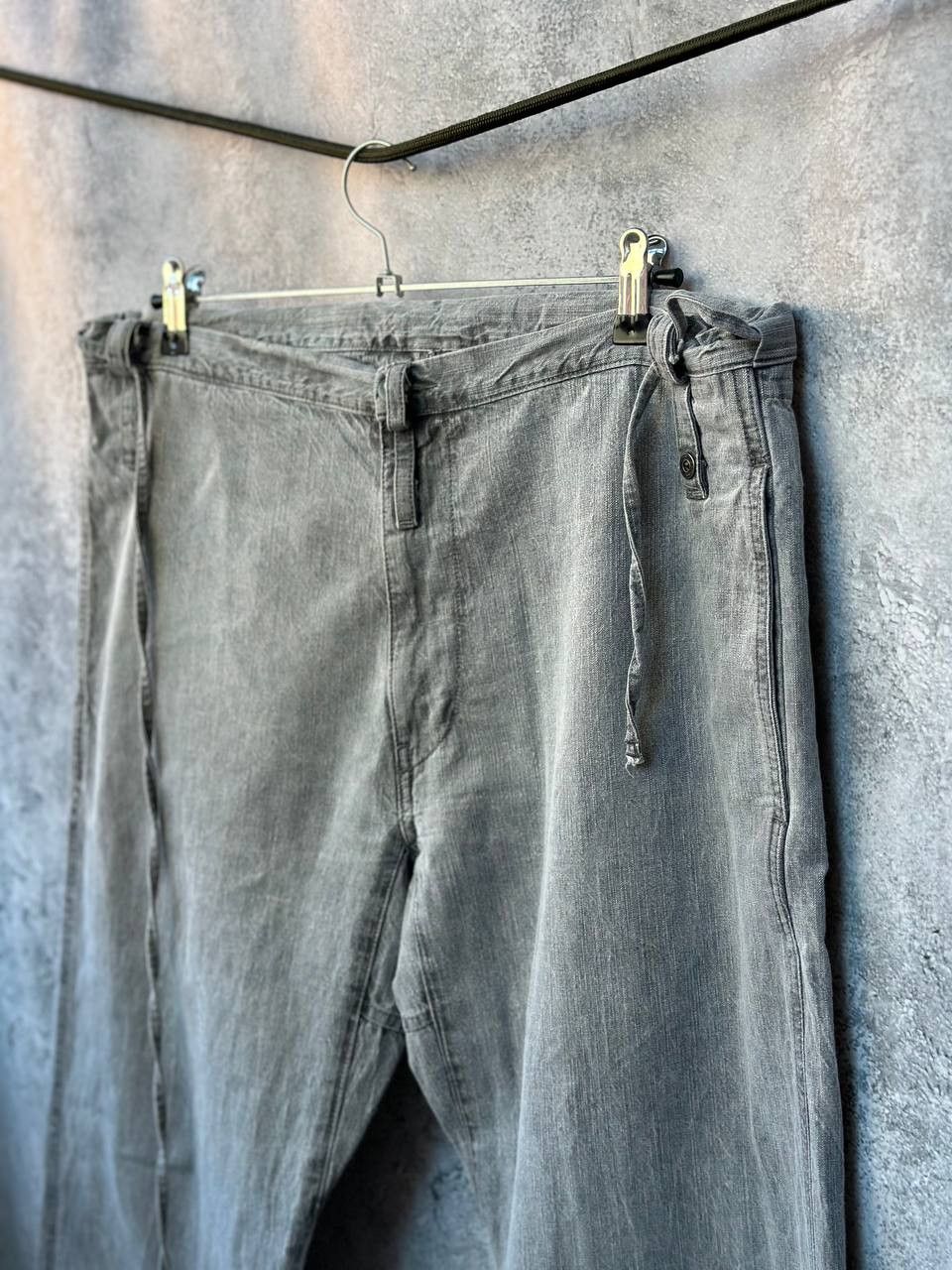 Diesel × Vintage Diesel Relaxed Fit Washed Grey Pants Belt Detail Vintage Size US 32 / EU 48 - 2 Thumbnail