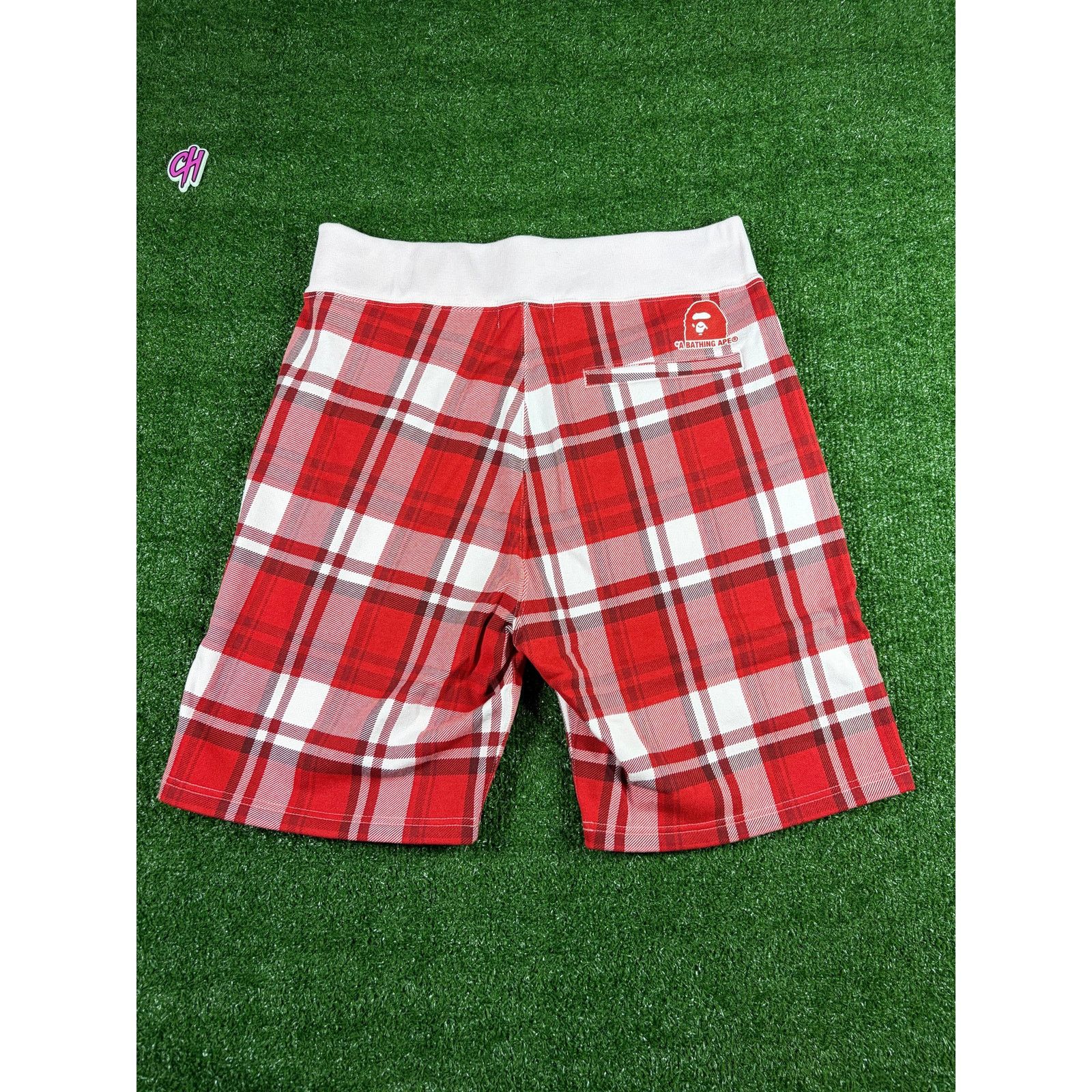 Bape BAPE London Exculsive Red Check Sweatshorts Size Medium Size US 33 - 3 Thumbnail