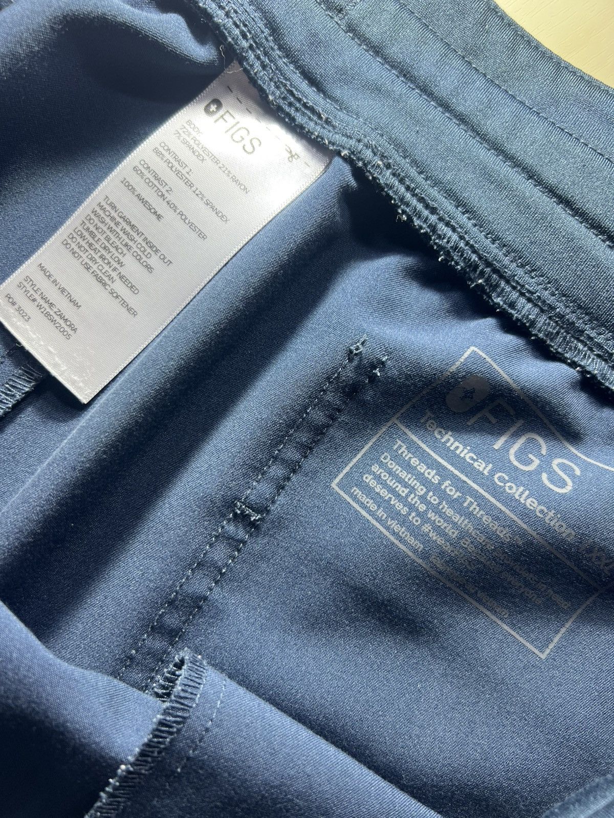 Other Figs Navy Blue PO3023 Jogger Women XXL Scrub Pants Technical Size 42" / US 20 - 6 Thumbnail