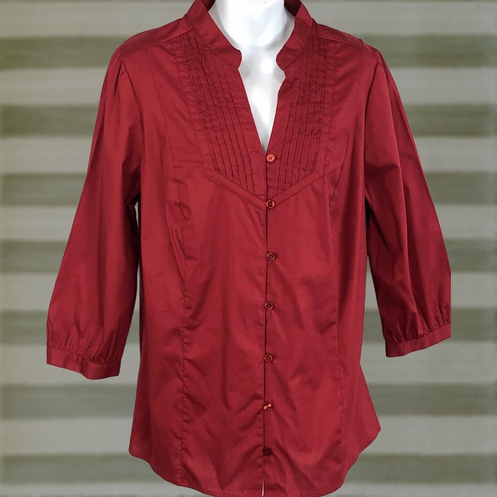 Vintage St. John'S Bay Top 1X Red Button Up Pleated 3/4 Sleeves Mock Collar Career Holiday - Cotton, Spandex Size XL / US 12-14 / IT 48-50 - 1 Thumbnail
