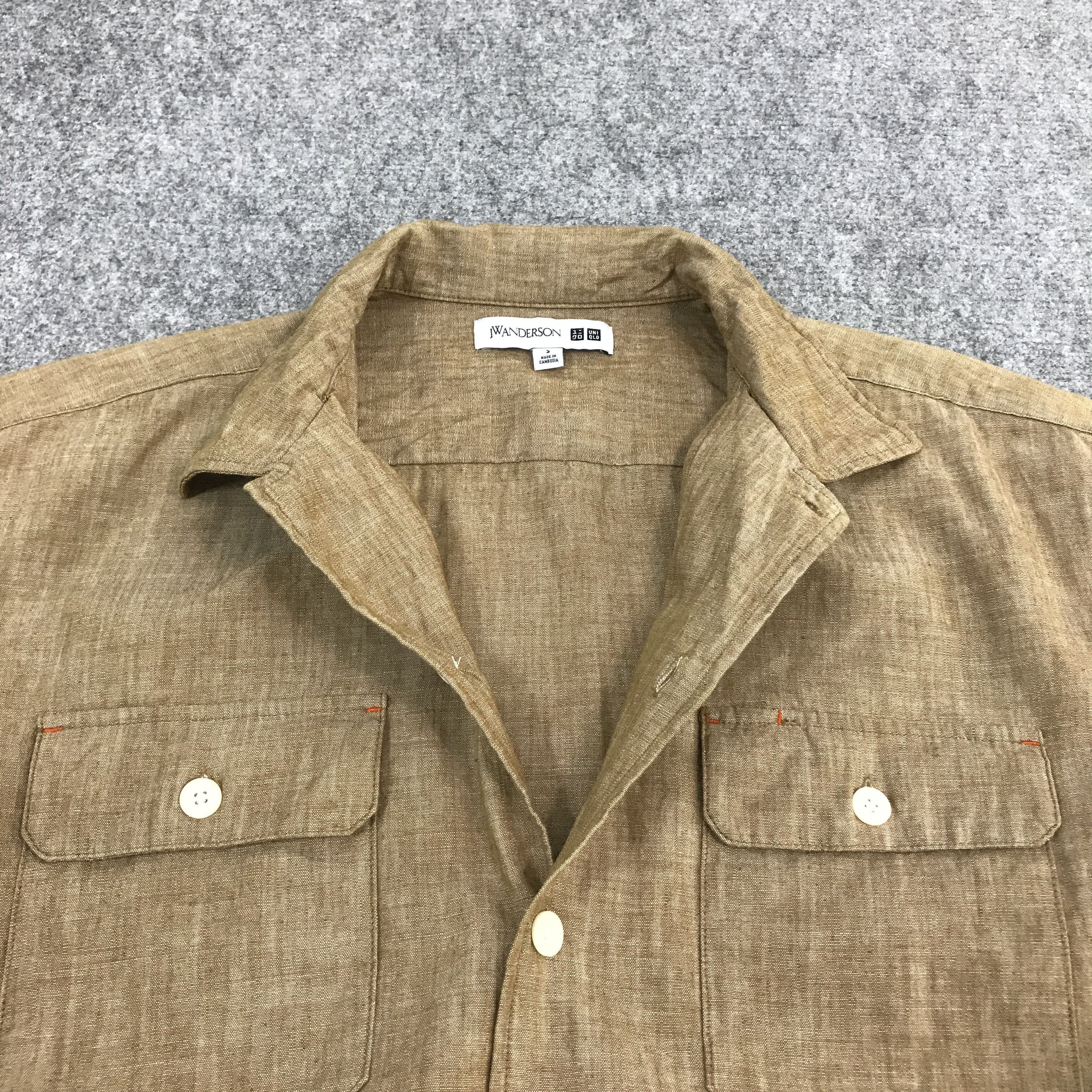 JW Anderson × Uniqlo J.W.ANDERSON X UNIQLO DOUBLE POCKET BUTTON UP SHIRTS Size US L / EU 52-54 / 3 - 7 Thumbnail