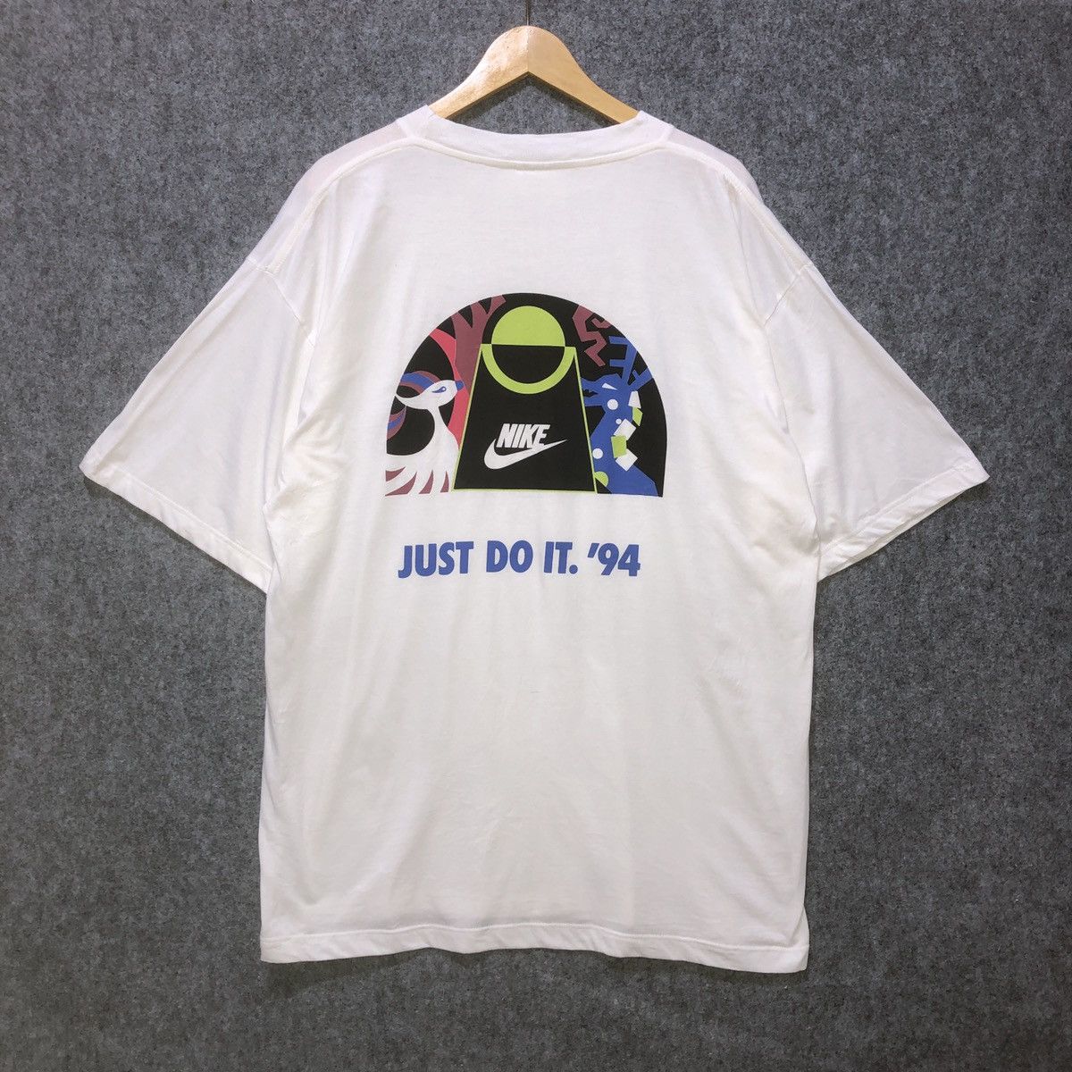 Nike Vintage Nike 3 on 3 T-Shirt Size US XL / EU 56 / 4 - 1 Thumbnail