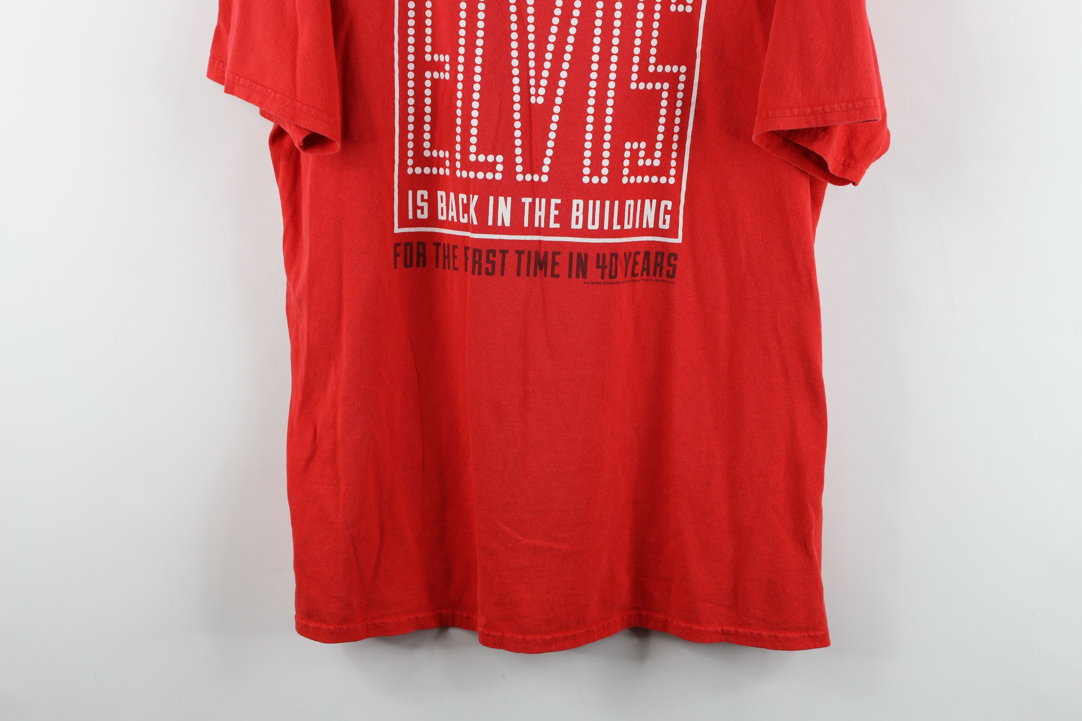 Vintage Vintage Y2K Spell Out Graceland Elvis Presley T-Shirt Red Size US XL / EU 56 / 4 - 3 Thumbnail