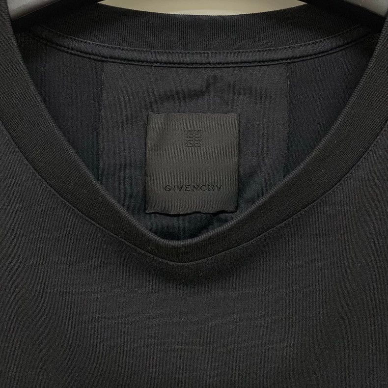Givenchy Givenchy Chest Logo Short Sleeve 2506-Nextarrow Size US L / EU 52-54 / 3 - 4 Thumbnail