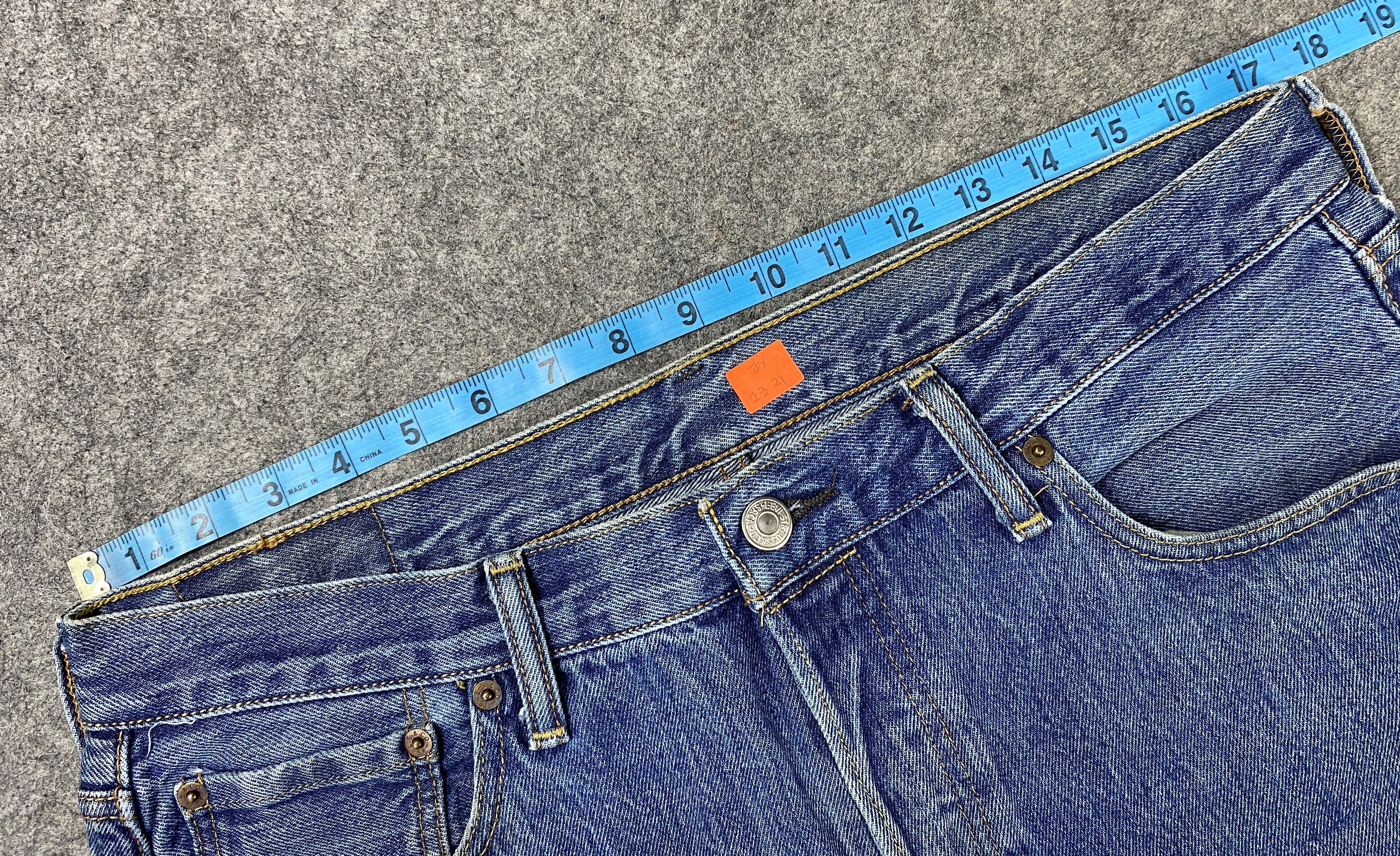 Levi's Blue Vintage Levi's 501 Jeans 35x32 Denim -JN2321 Size US 35 - 5 Thumbnail