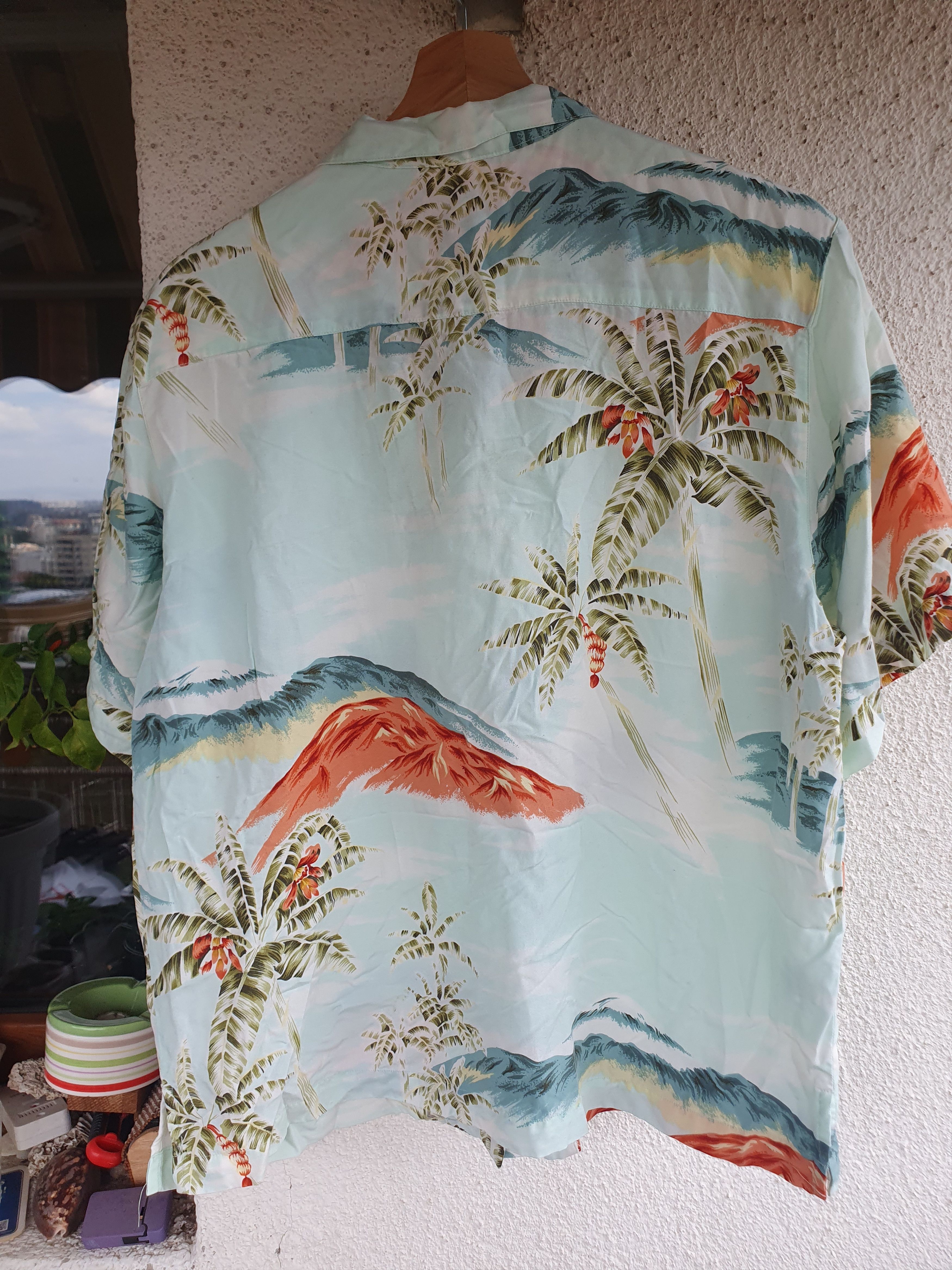 Tommy Bahama Tommy Bahama Hawaiian Pocket Shirt sz M Size US M / EU 48-50 / 2 - 8 Thumbnail