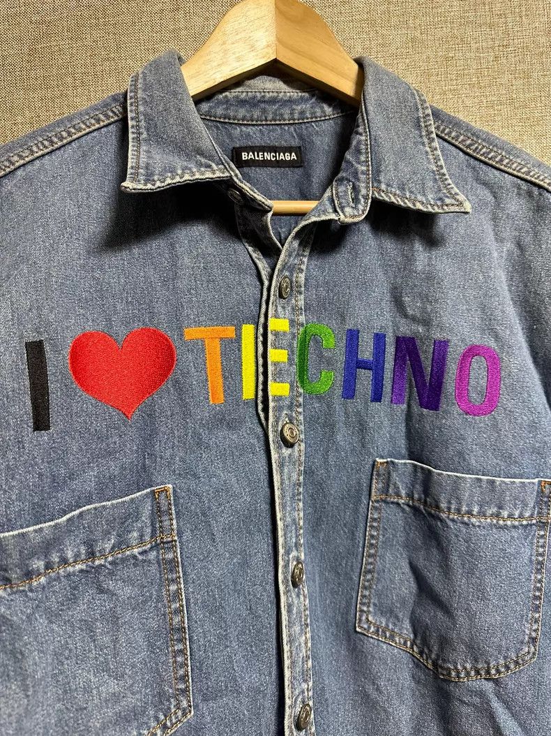 Balenciaga Balenciaga Electronic Music Embroidered Logo Denim Shirt Size XS / US 0-2 / IT 36-38 - 2 Thumbnail