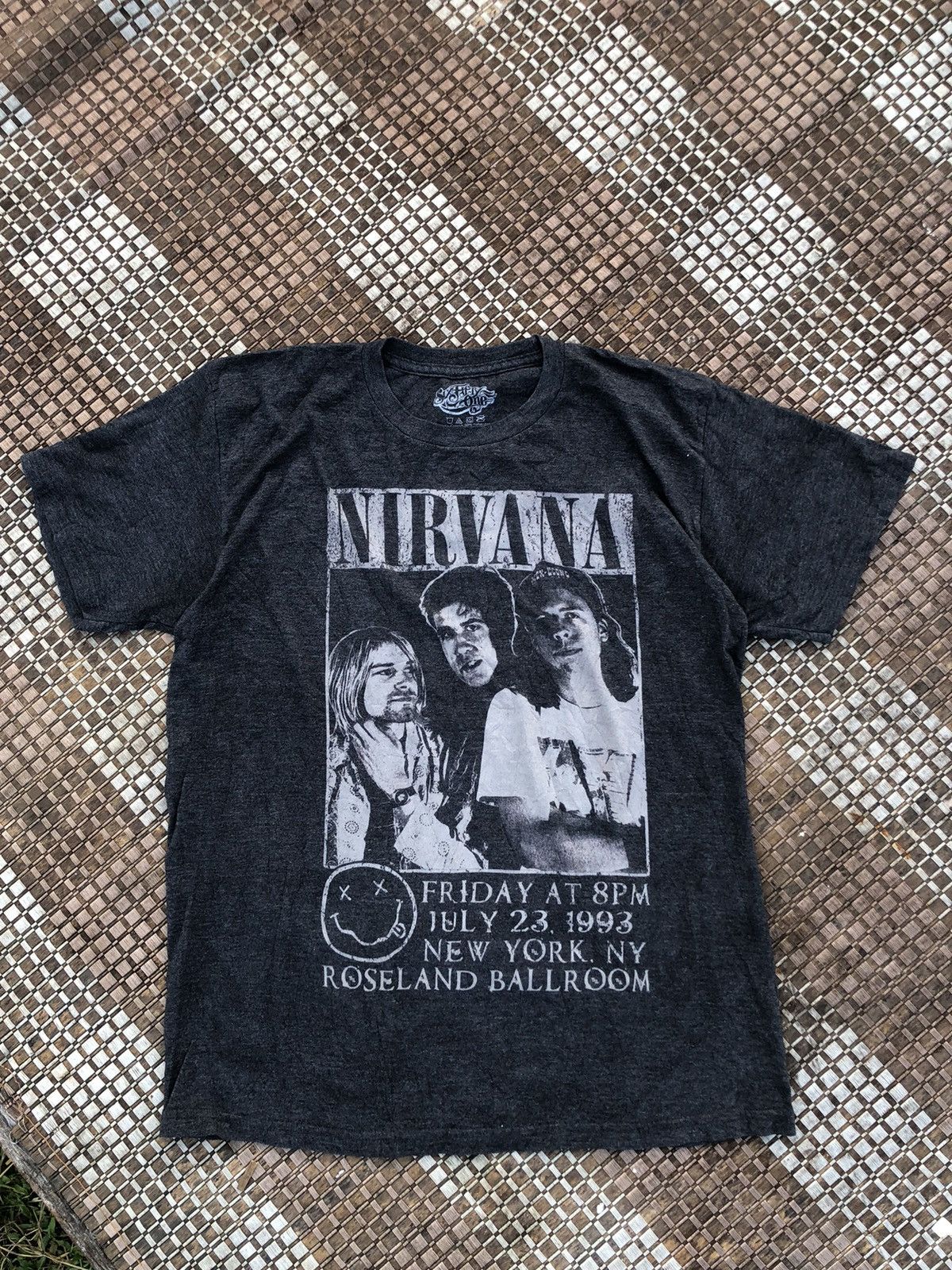 Band Tees × Nirvana × Vintage Vintage Y2K NIRVANA Roseland Ballroom Graphic Tee Size US L / EU 52-54 / 3 - 1 Thumbnail