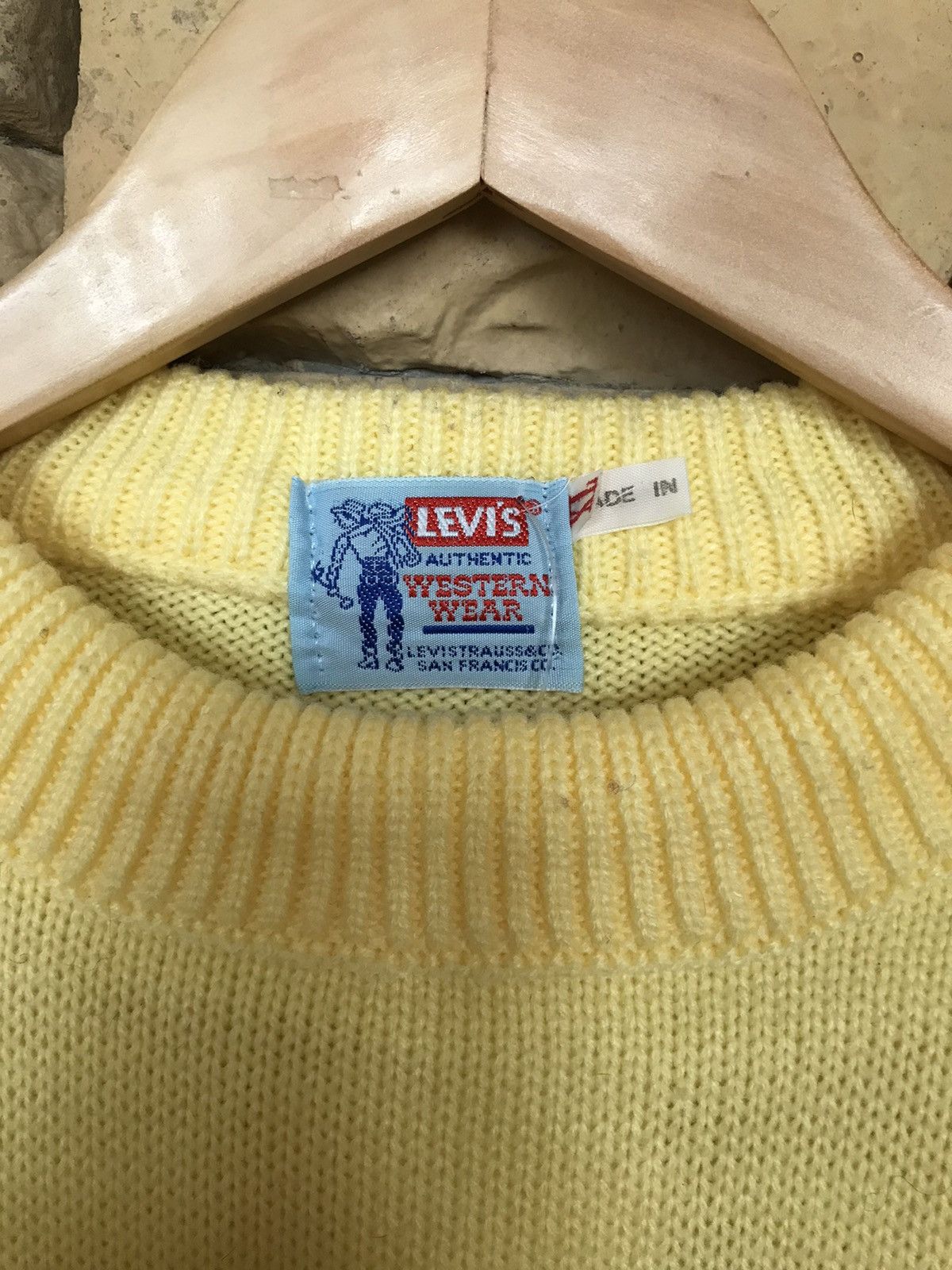 Levi's × Levi's Vintage Clothing × Vintage Levi’s 501 Vintage Logo Sweater Size XL Size US XL / EU 56 / 4 - 3 Thumbnail