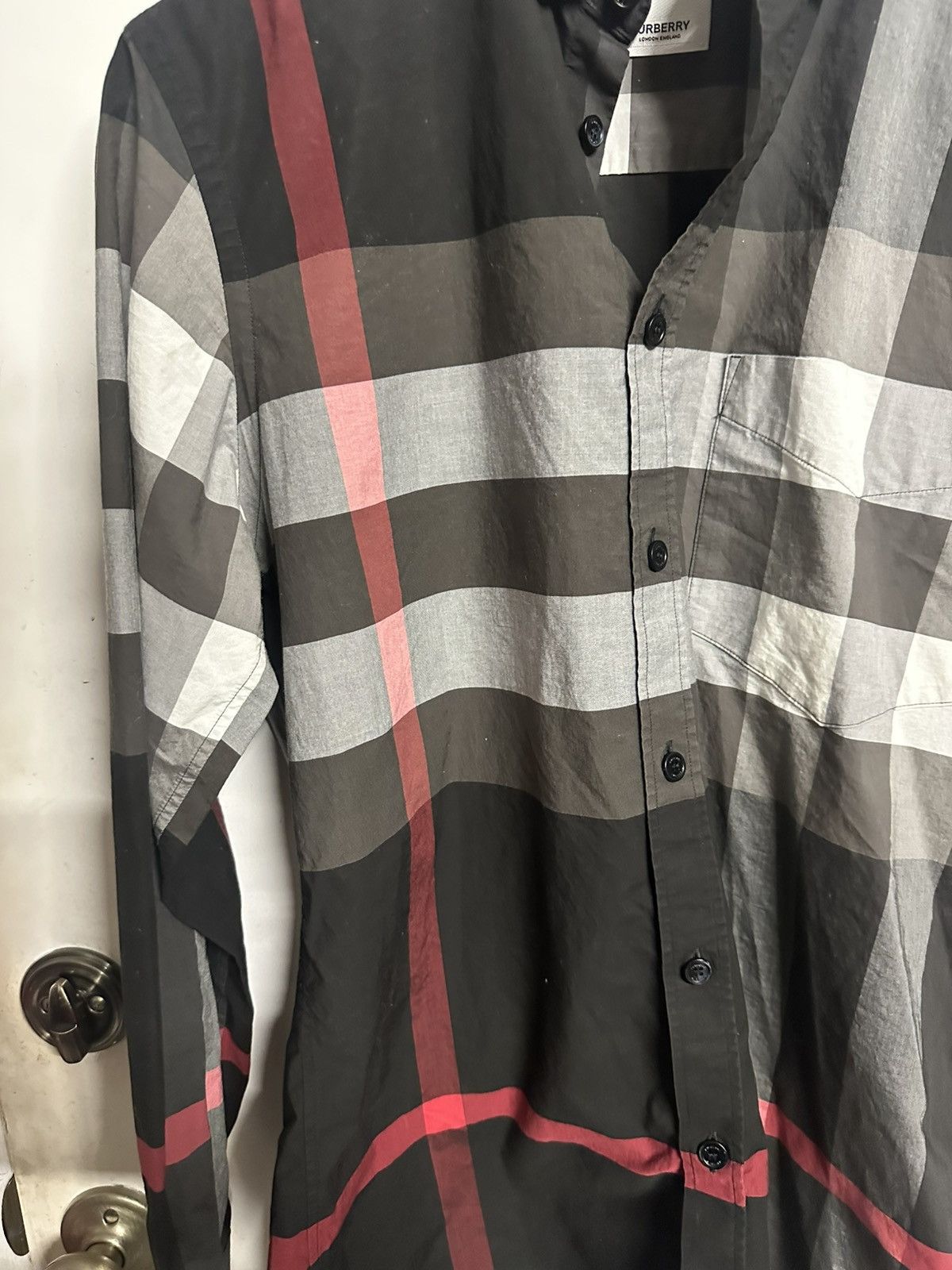 Burberry Men’s Summerton Check Button Down Size US M / EU 48-50 / 2 - 2 Thumbnail