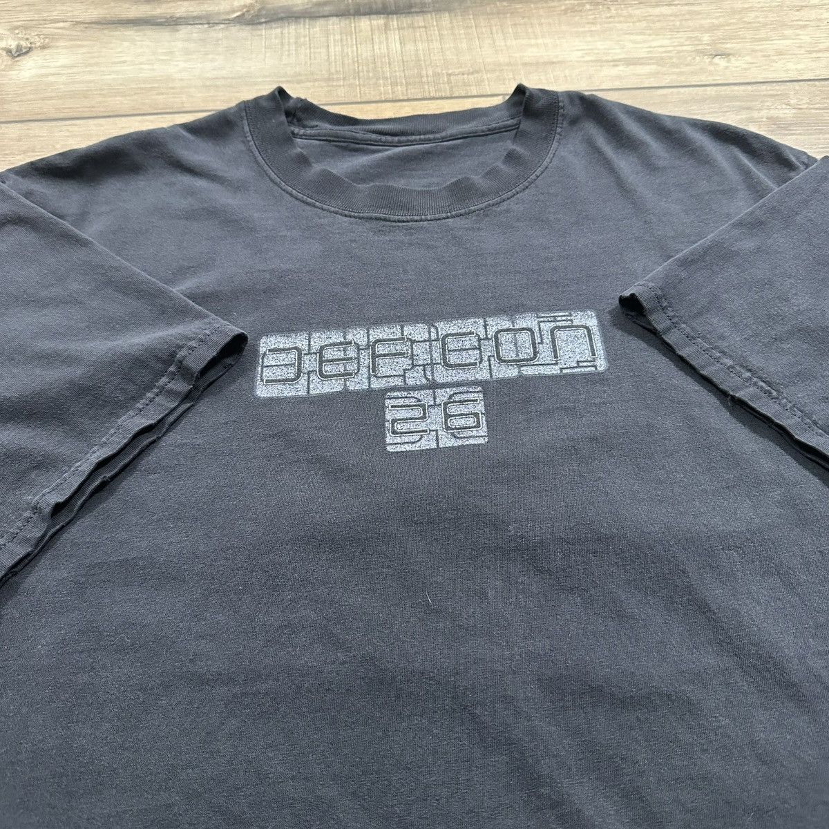 Other Rare Y2K DEF CON 26 Hacker Conference Cybersecurity Tech Tee Size US M / EU 48-50 / 2 - 7 Thumbnail