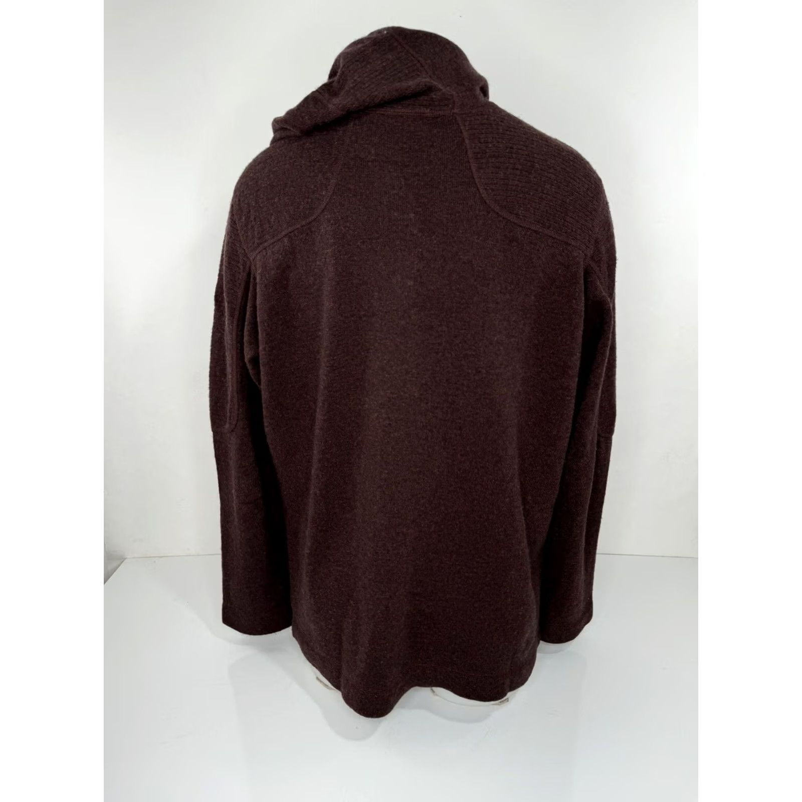 Mountain Hardwear Item Specifications: Brand: Coffee Shop Size US L / EU 52-54 / 3 - 4 Thumbnail