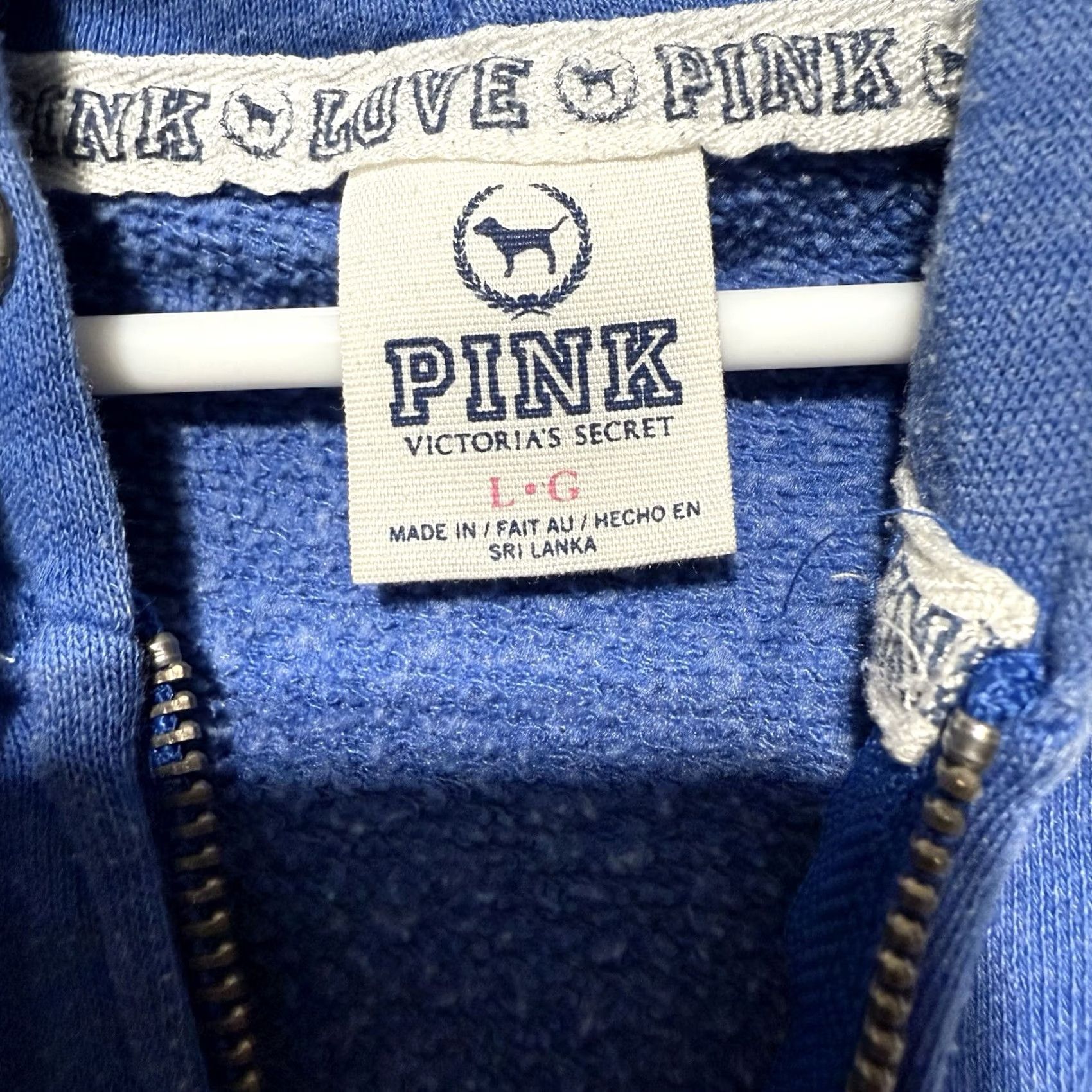 Victoria's Secret VINTAGE? No. Pink by Victoria Secret Women’s Blue Zip up Hooded Sweatshirt L Womens Blue Full Zip Hooded Sweatshirt Victoria's Secret Activewear 90s? Size L / US 10 / IT 46 - 5 Thumbnail