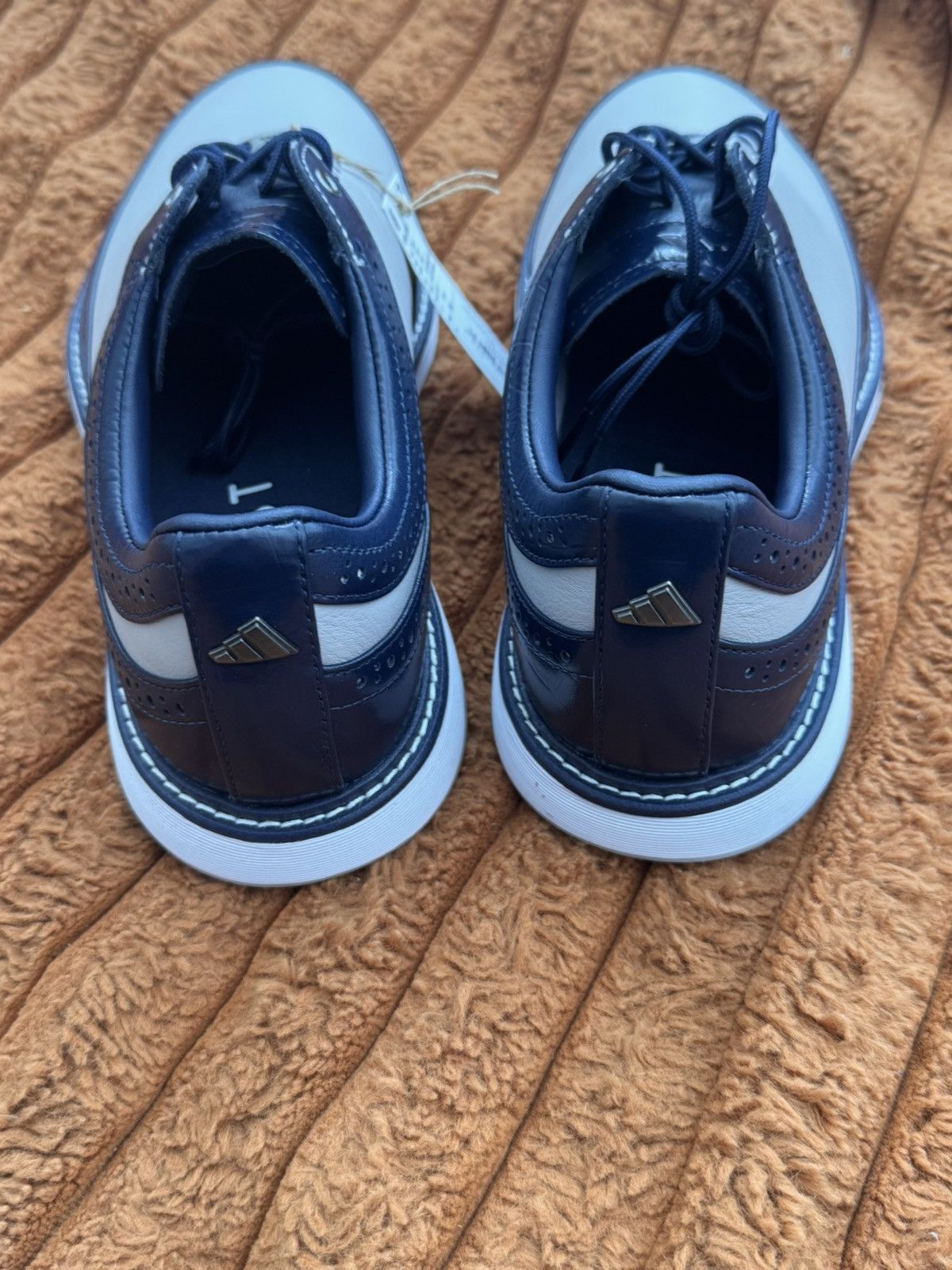 Adidas Adidas Golf MODERN CLASSIC 80 SPIKELESS Size US 9 / EU 42 - 3 Thumbnail