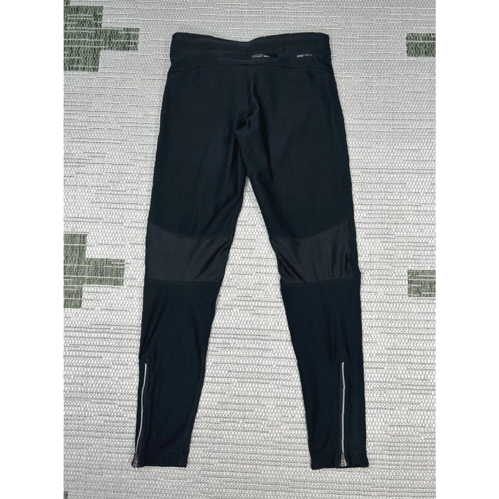 Nike Nike Stay Warm Running Leggings Womens Small Black Stretch Dri Fit Swoosh Logo Size 28" / US 6 / IT 42 - 2 Thumbnail