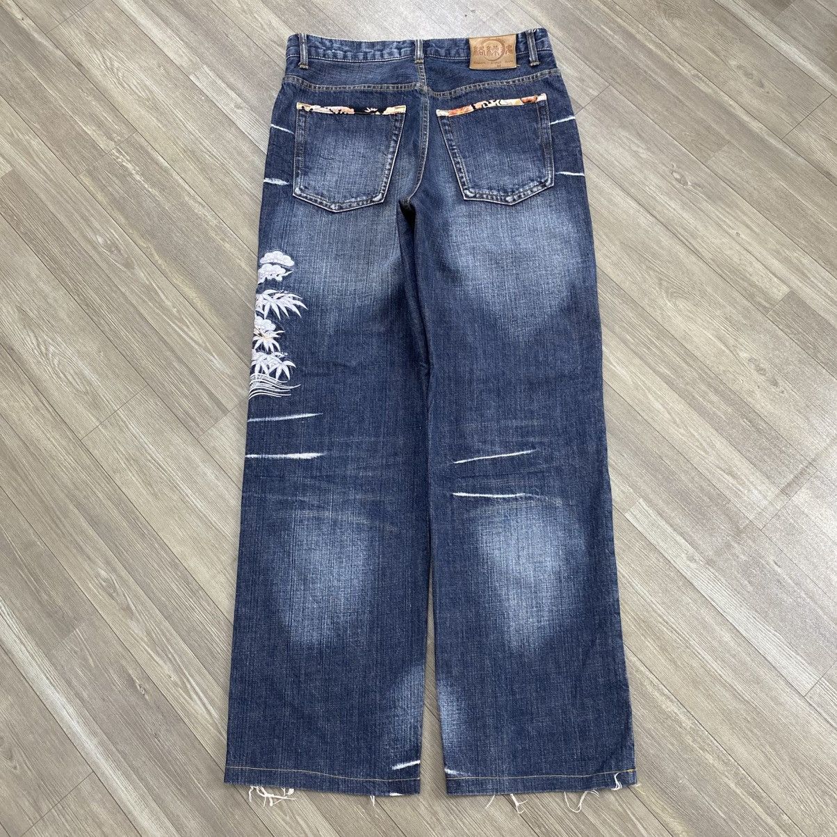 Karakuri Tamashii Vintage Karakuri Tamashii Phoenix Bird Embroidered Jeans Size US 33 - 21 Thumbnail