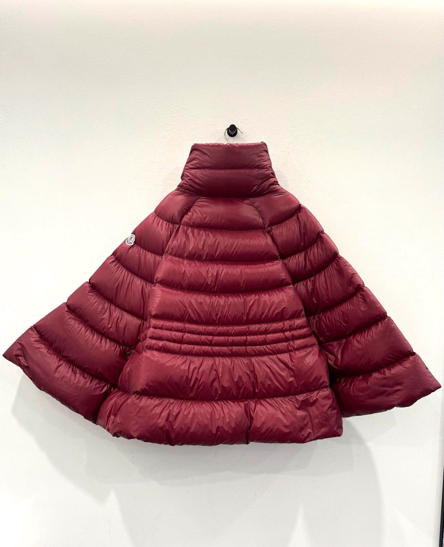 Moncler Moncler Chalain women's red cape-style down jacket Size S / US 4 / IT 40 - 2 Thumbnail