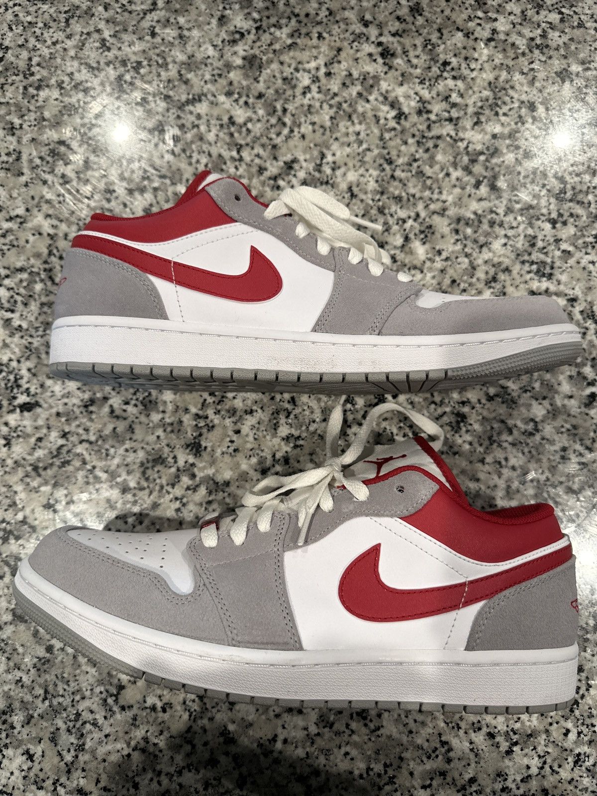 Nike Air Jordan 1 Low SE Size US 10.5 / EU 43-44 - 1 Thumbnail
