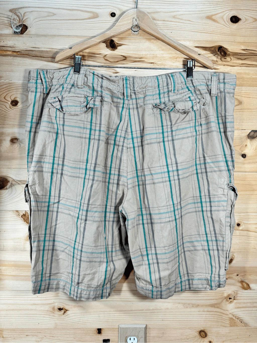 Designer The Foundry Supply Co. Men's Size 48 Cargo Shorts Lot Size US 44 / EU 60 - 11 Thumbnail