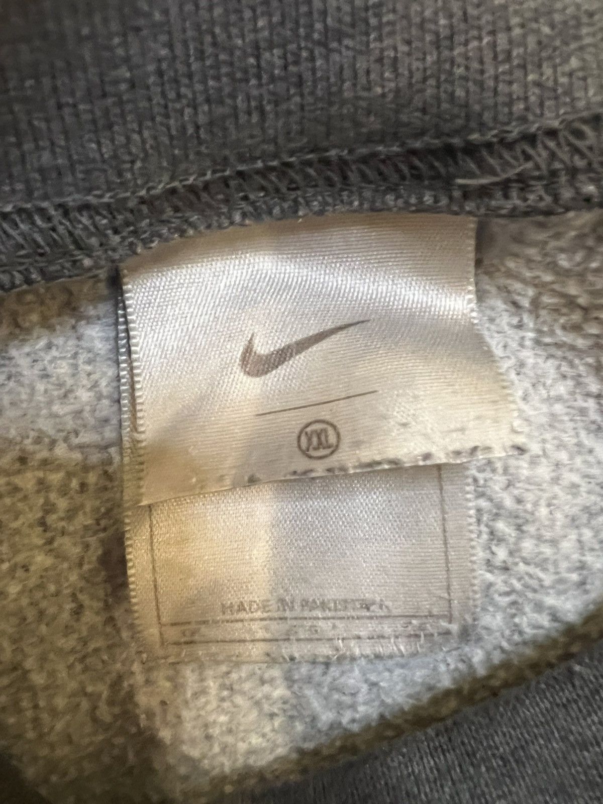 Nike × Vintage Vintage Y2K NIKE Center Check/ Spellout Crewneck Size US XXL / EU 58 / 5 - 9 Thumbnail