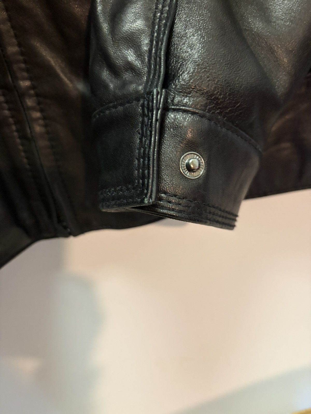 Andrew Marc Marc New York Leather Bomber Jacket Andrew Marc, Size Medium Size US M / EU 48-50 / 2 - 5 Thumbnail