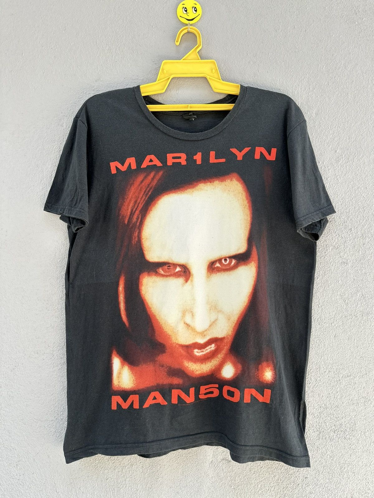 Band Tees vintage Y2K Marilyn Manson Big Face Faded Grunge Tee Size US L / EU 52-54 / 3 - 1 Thumbnail