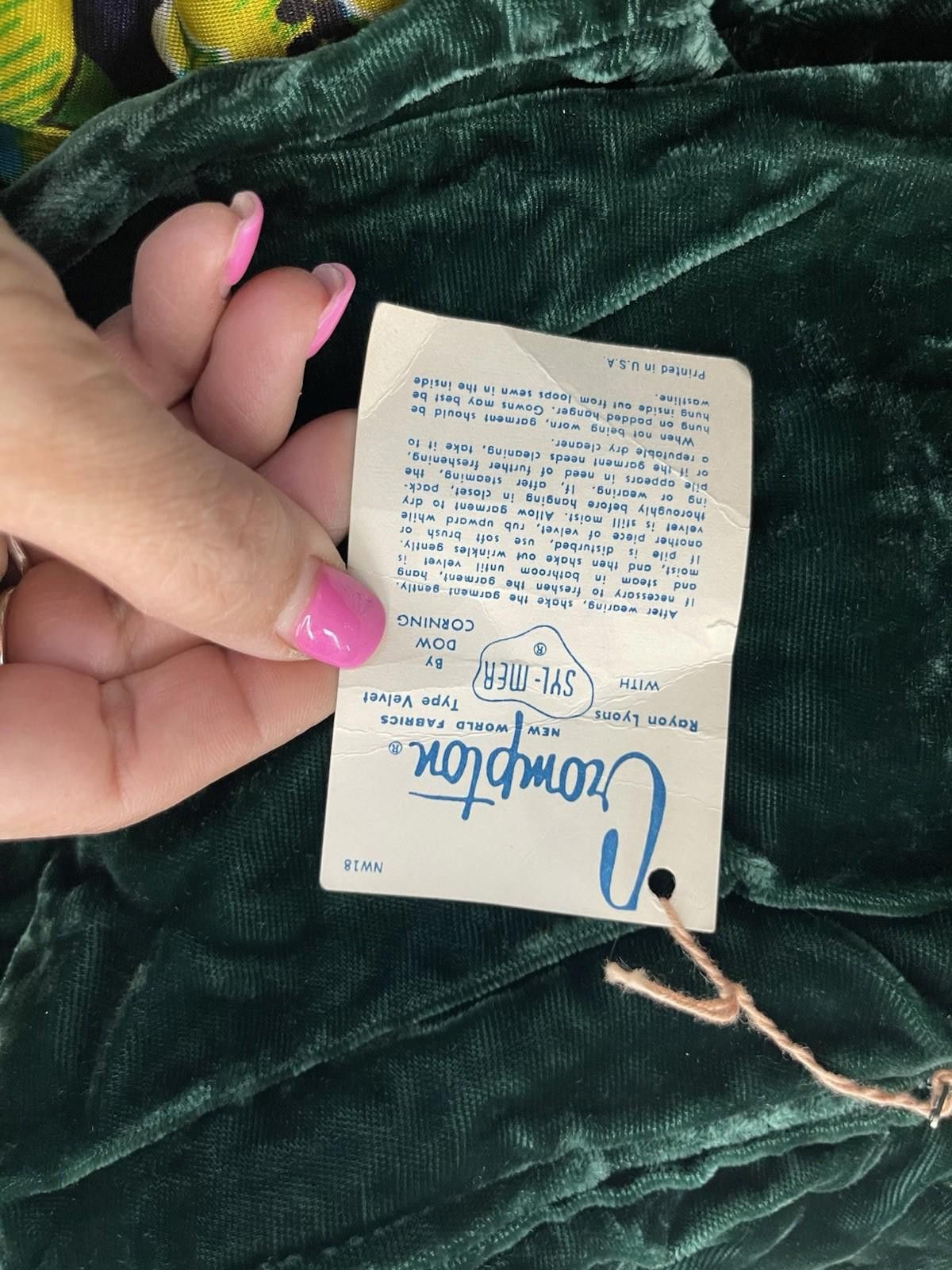 Other Crompton Velvet Jumpsuit Size 12 Made In USA Vintage H71 Size 34" / US 12 / IT 48 - 3 Thumbnail