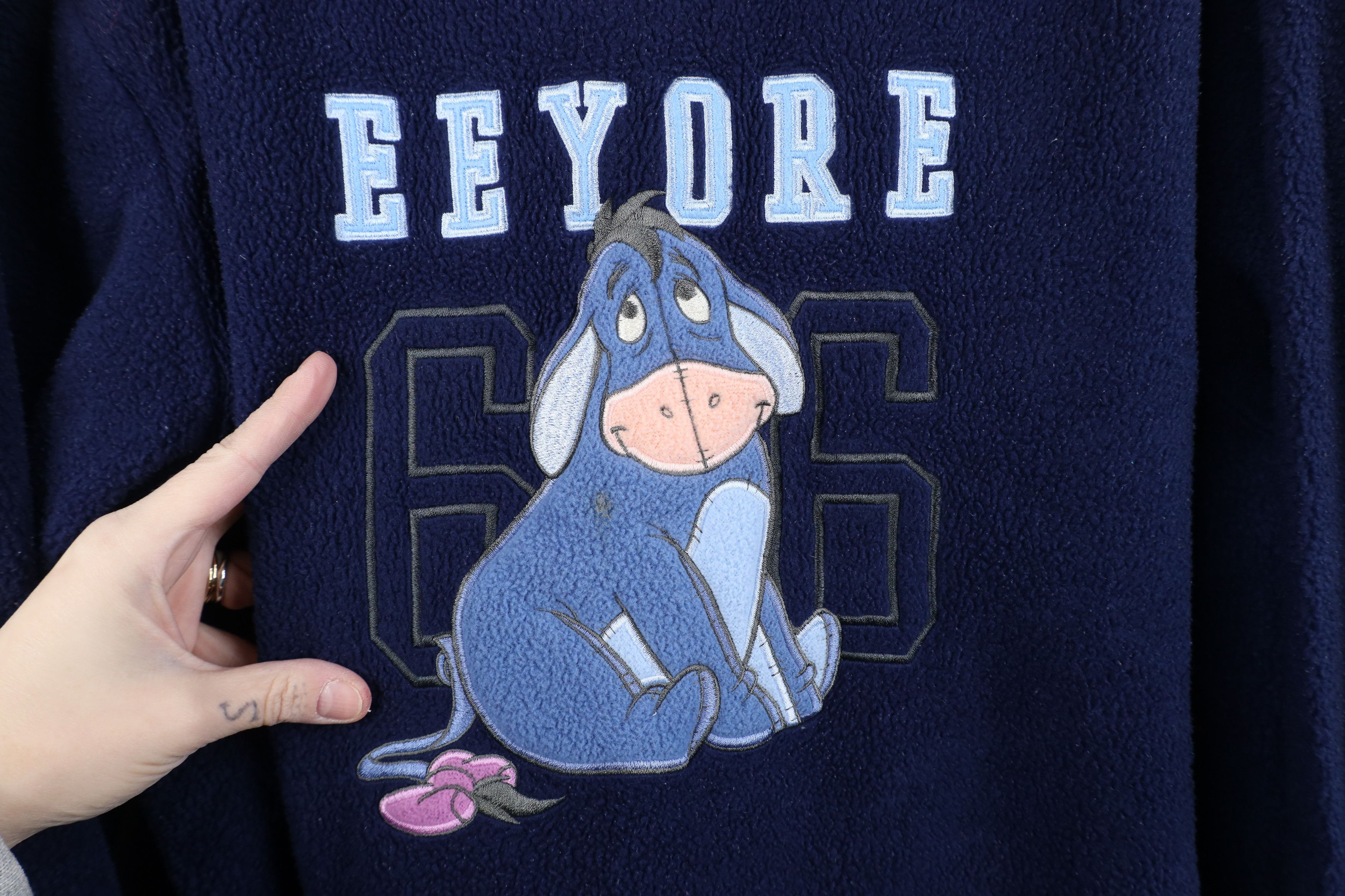 Disney Vintage 90s Disney Winnie the Pooh Fleece Sweatshirt Blue Size M / US 6-8 / IT 42-44 - 4 Thumbnail