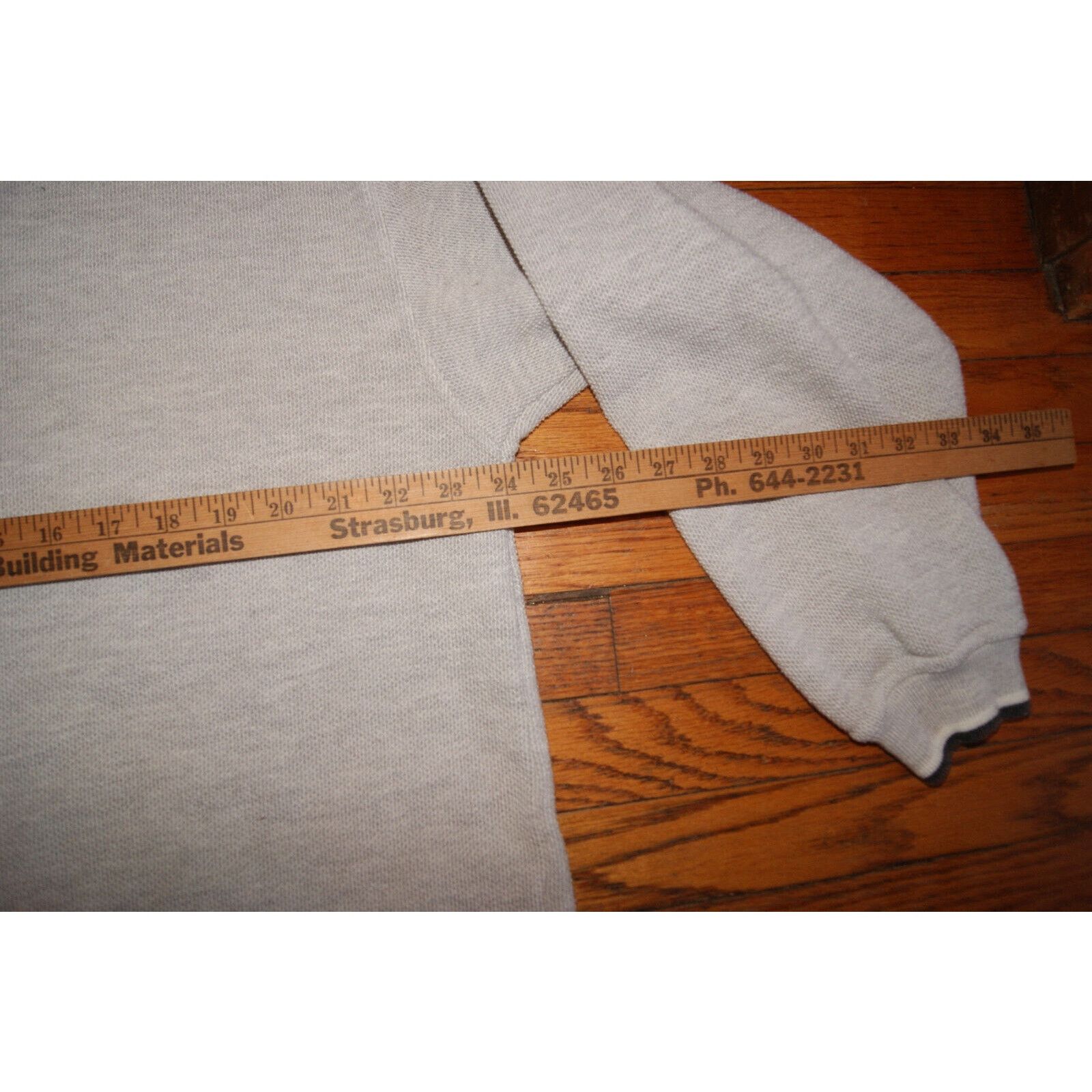 Disney VTG Disney Store Authentic Tigger Sweatshirt Collar VNeck XL Size US XL / EU 56 / 4 - 6 Thumbnail