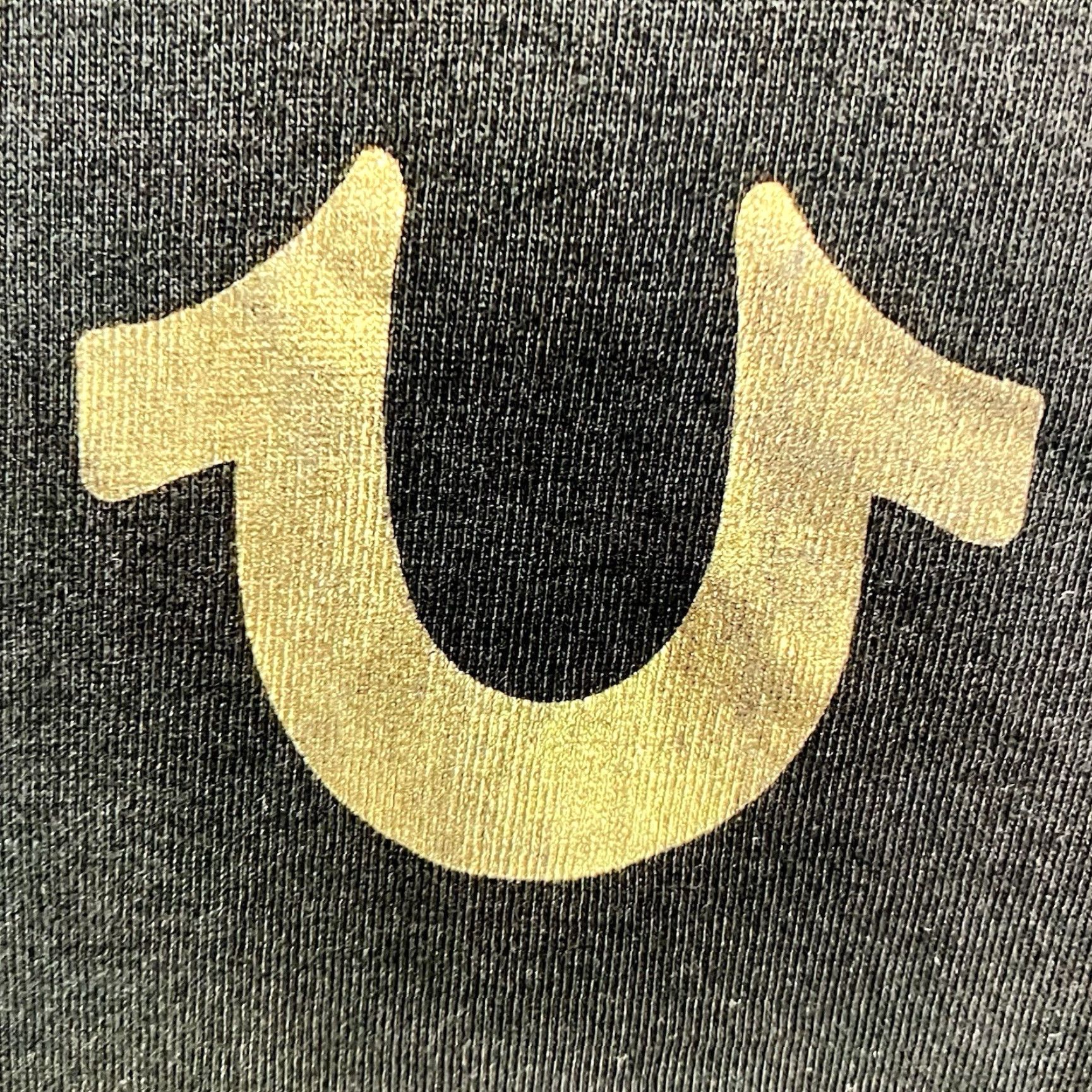 True Religion VINTAGE True Religion Men's T-Shirt XL Black Gold Foil Graphic Crew Neck Relaxed Fit Cotton All Seasons Size US XL / EU 56 / 4 - 4 Thumbnail