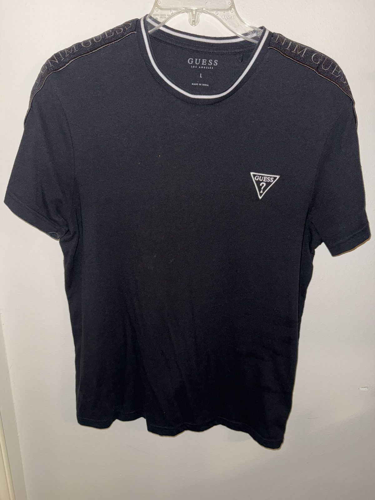 Guess GUESS Logo Short Sleeve T-Shirt - Men's Size Medium - Black Size US L / EU 52-54 / 3 - 1 Thumbnail