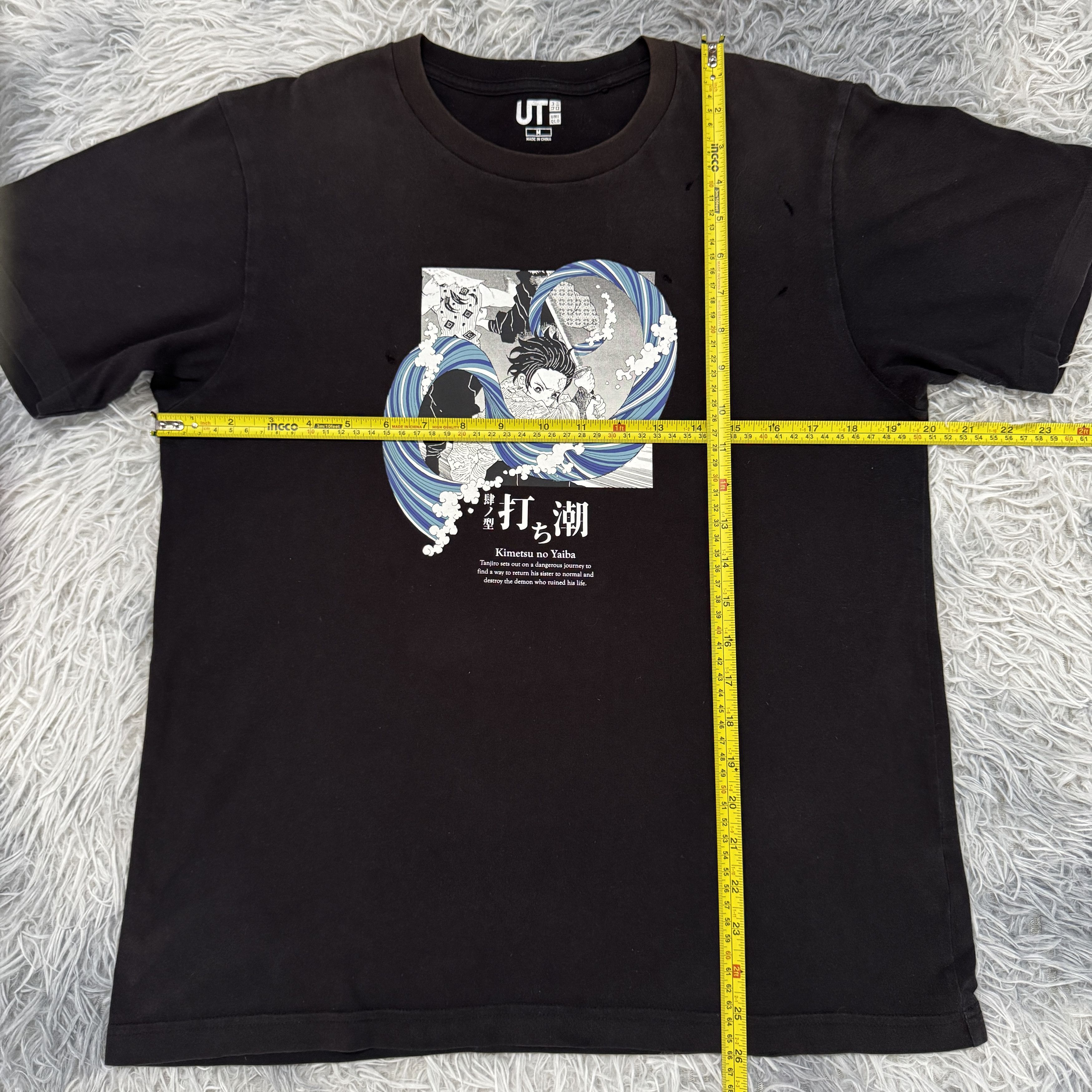 Anime Uniqlo Demon Slayer Kimetsu No Yaiba UT Tanjiro Sunfaded Size US M / EU 48-50 / 2 - 9 Thumbnail