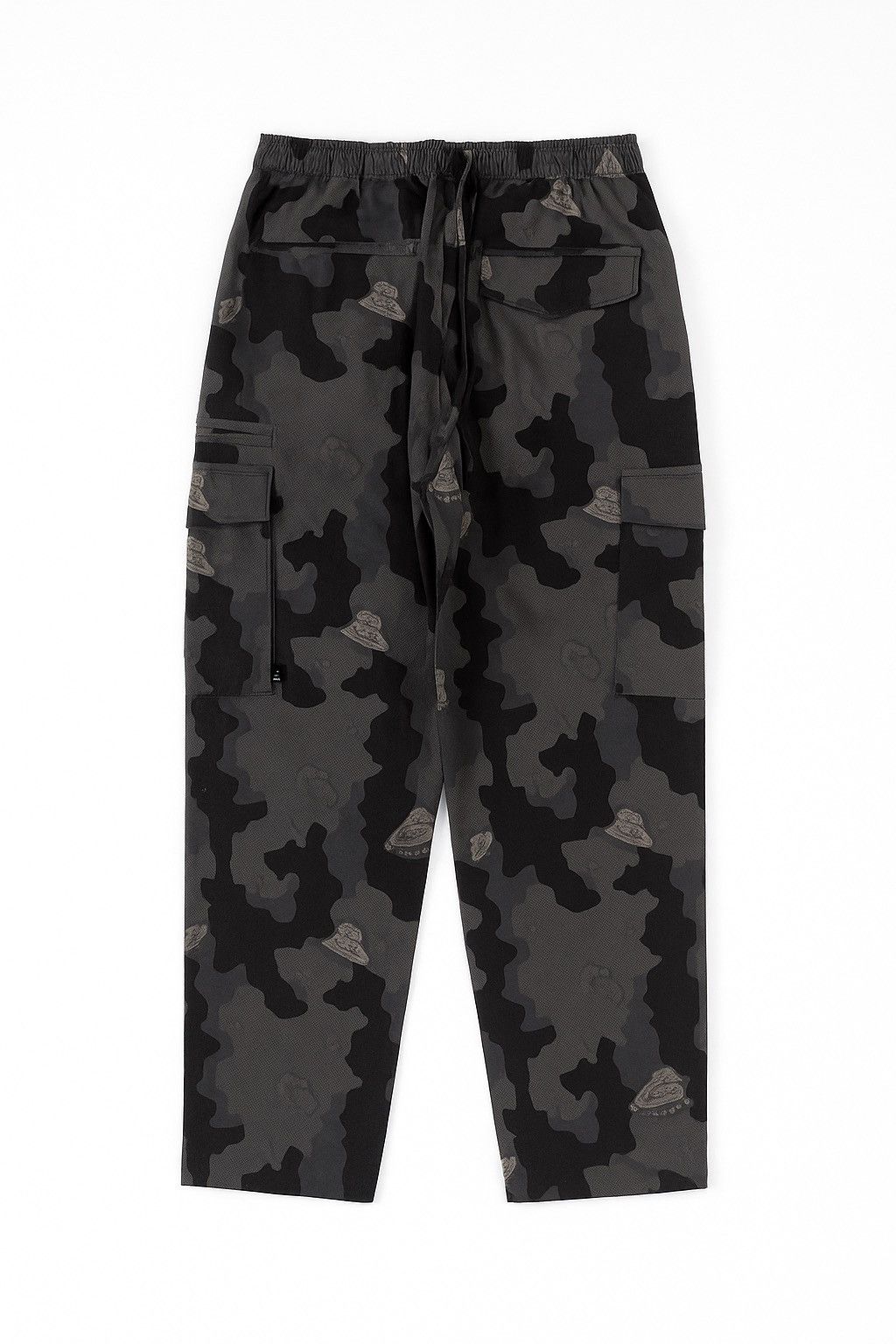 GU × Undercover GU X UNDERCOVER CAMMO UFO BALLON PANTS Size US 33 - 2 Thumbnail