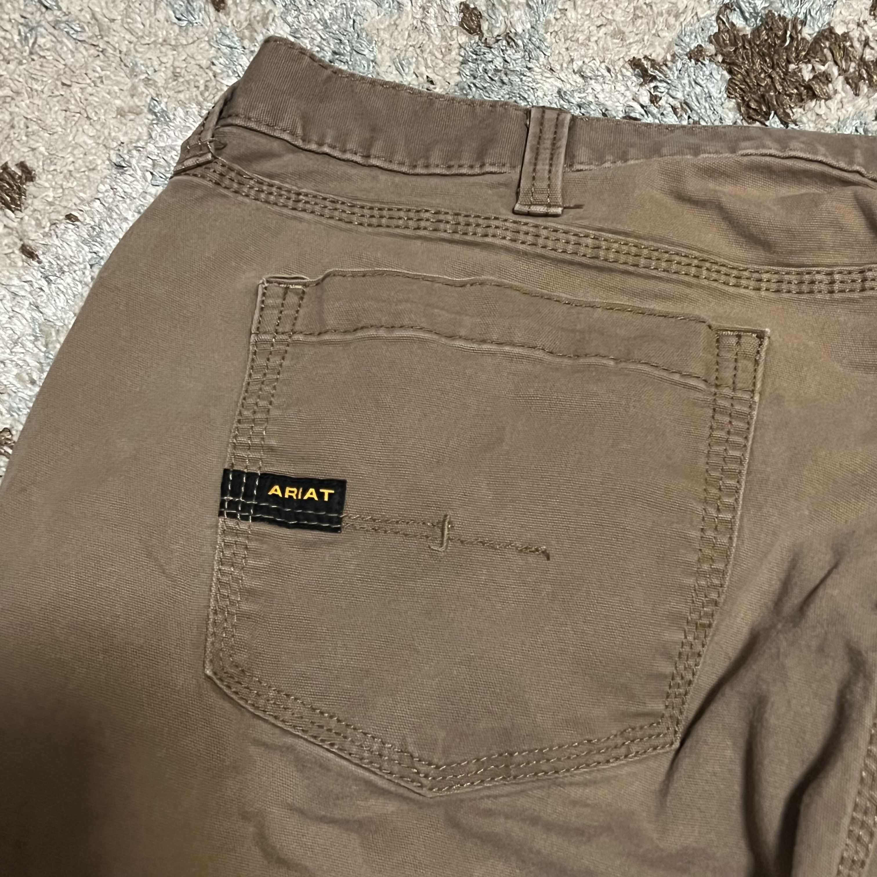 Ariat Ariat Rebar M4 Relaxed Straight Work Pants Size 40x32 Size US 40 / EU 56 - 3 Thumbnail
