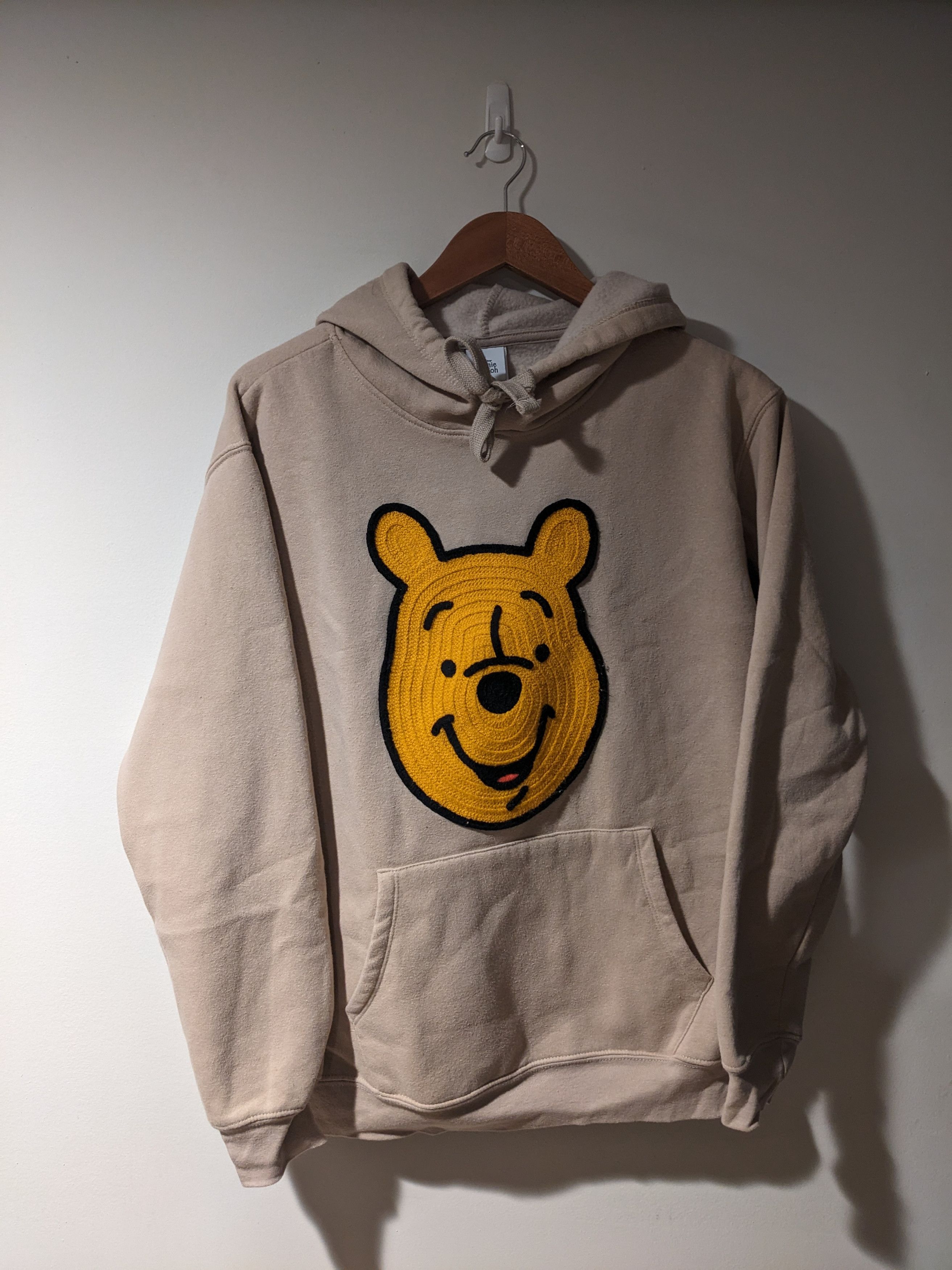 Disney × Vintage Vintage 2010's Winnie the Pooh Beige Woman's Large Hoodie Size L / US 10 / IT 46 - 1 Thumbnail