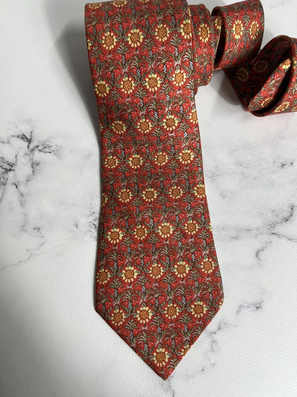 Hermes Vintage very rare luxury Hermes Silk Tie Made in France Size ONE SIZE - 2 Thumbnail