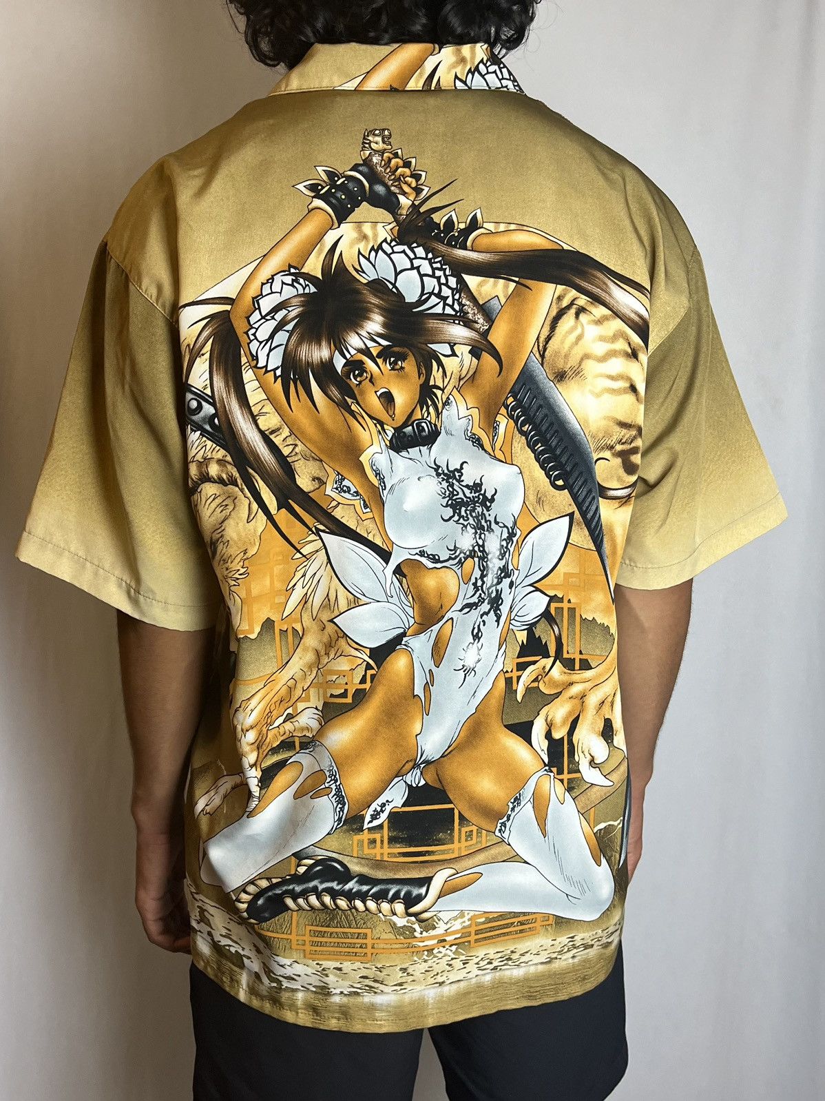 Other Anime graphic short sleeve button up Size US XL / EU 56 / 4 - 3 Thumbnail
