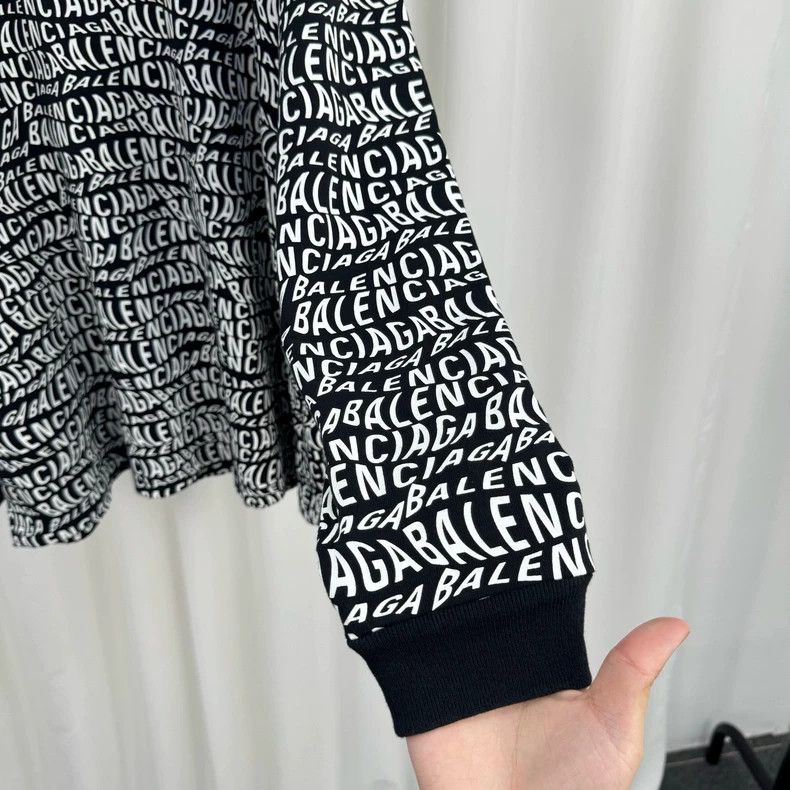 Balenciaga Balenciaga Bullet screen full print long sleeve Size US S / EU 44-46 / 1 - 4 Thumbnail