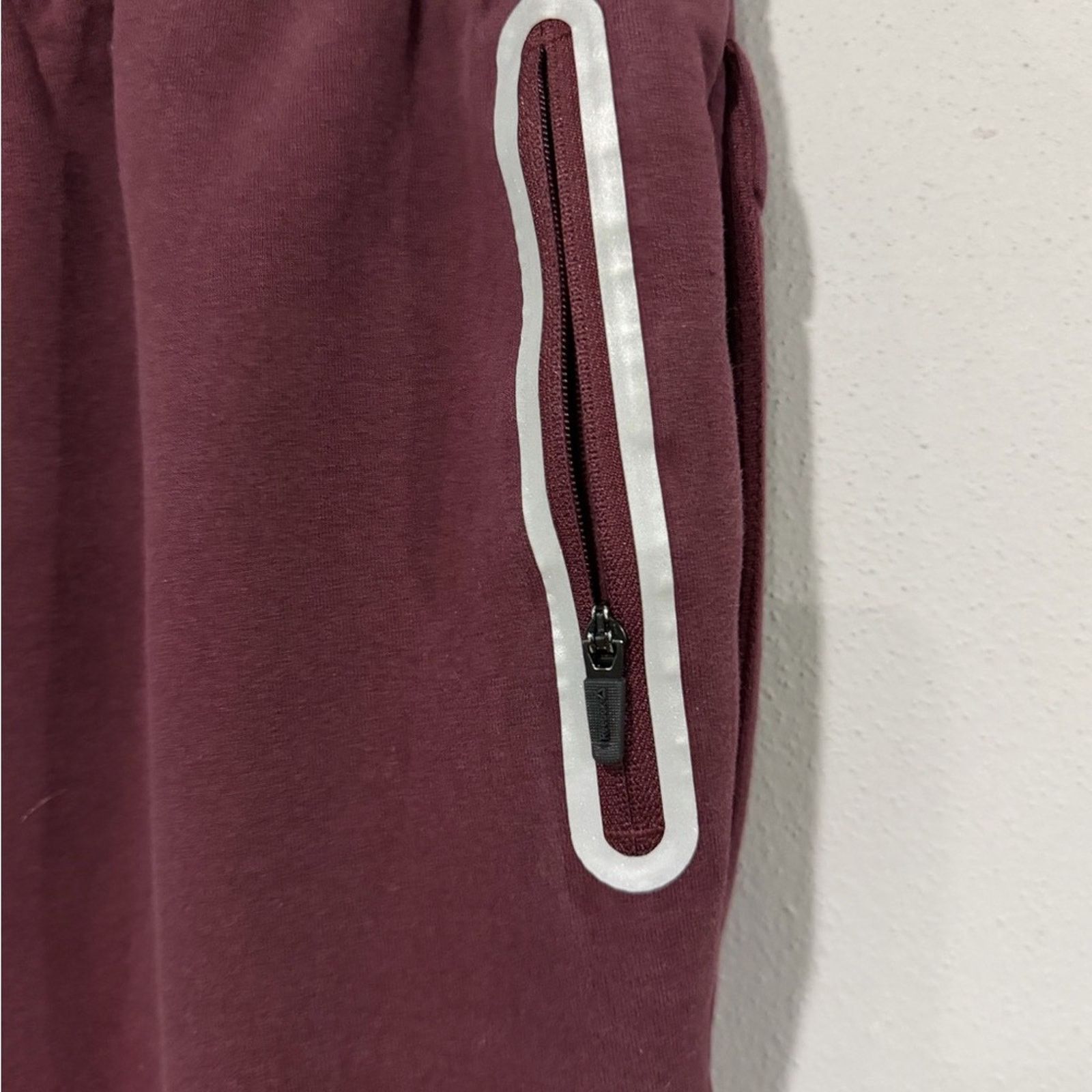 Reebok Reebok Men's Burgundy Joggers Size US 32 / EU 48 - 3 Thumbnail