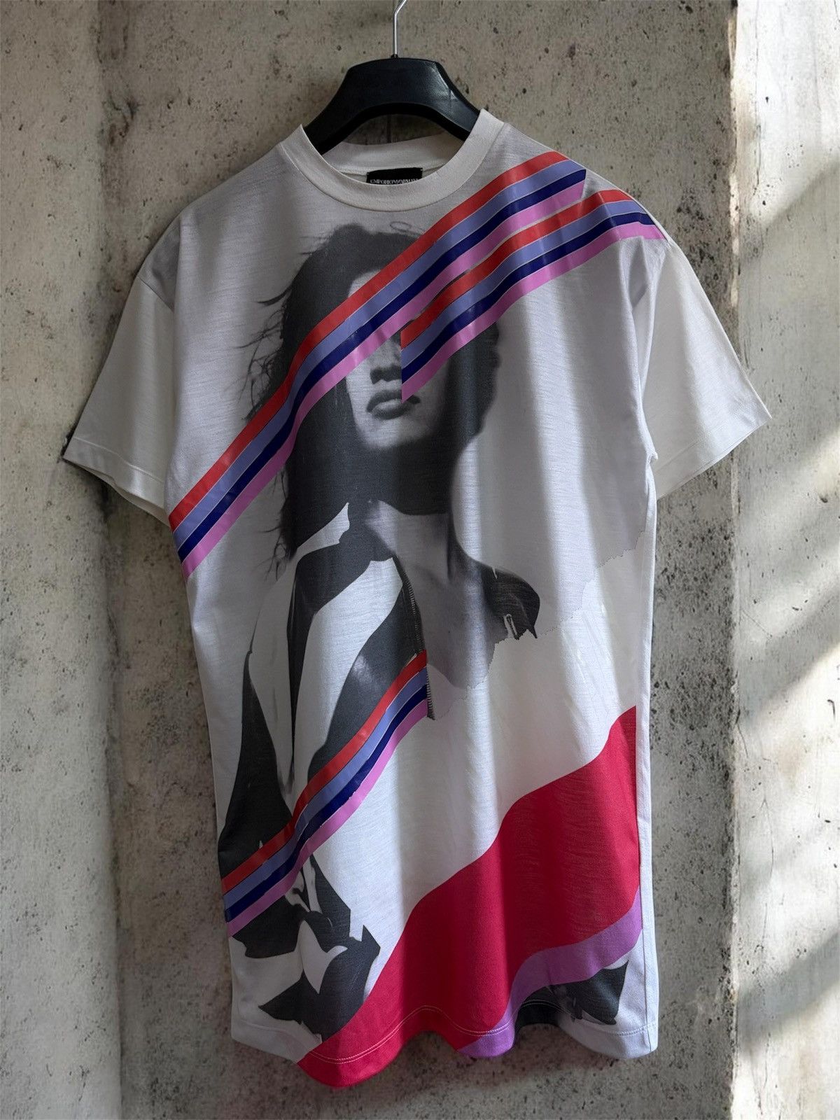 Emporio Armani Vintage Emporio Armani Archive Photo Print Graphic Tee IT 40 Size S / US 4 / IT 40 - 1 Thumbnail