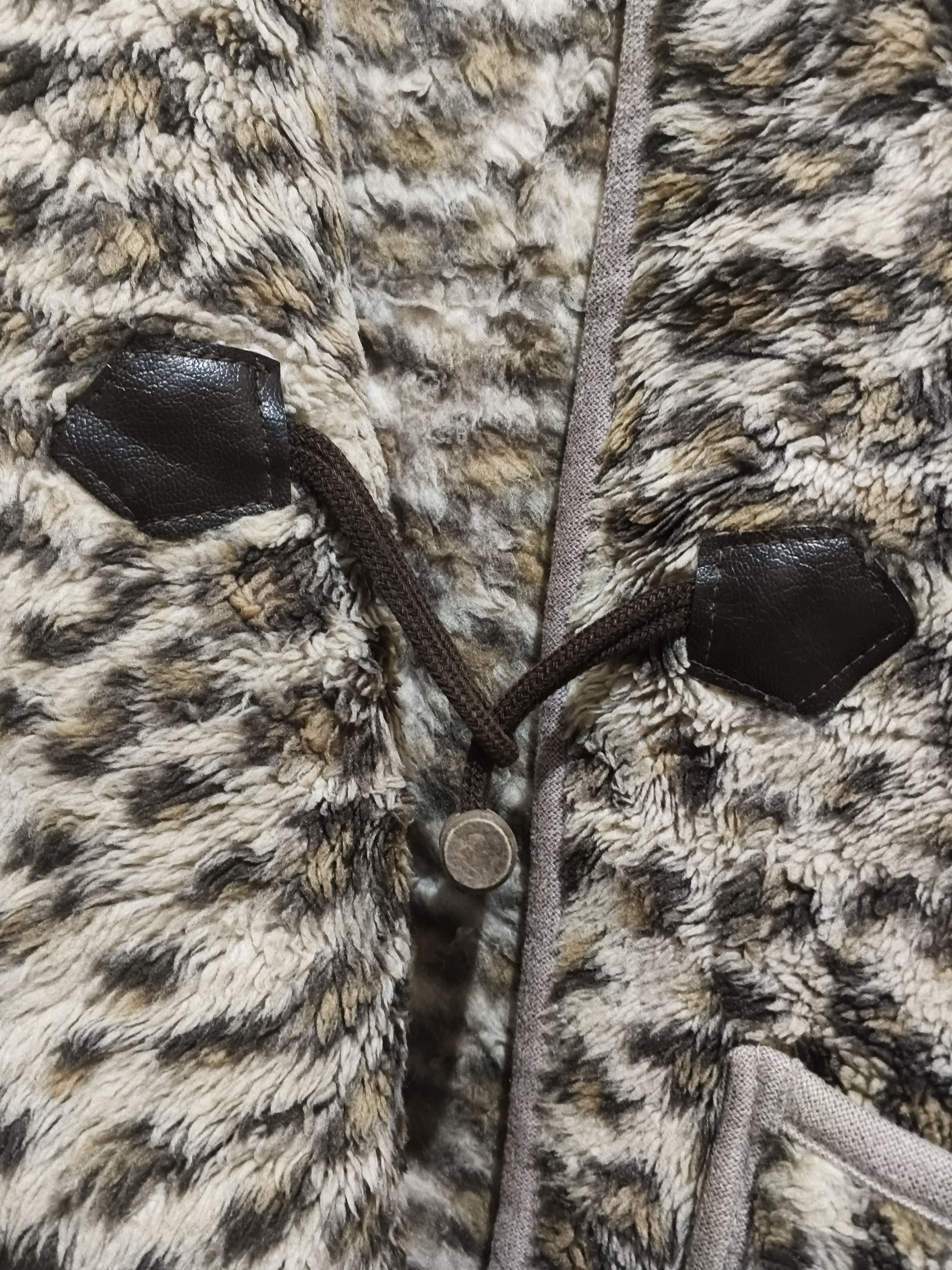 Japanese Brand WARM UP COLLECTION BY LOFTY LEOPARD VEST Size US M / EU 48-50 / 2 - 4 Thumbnail