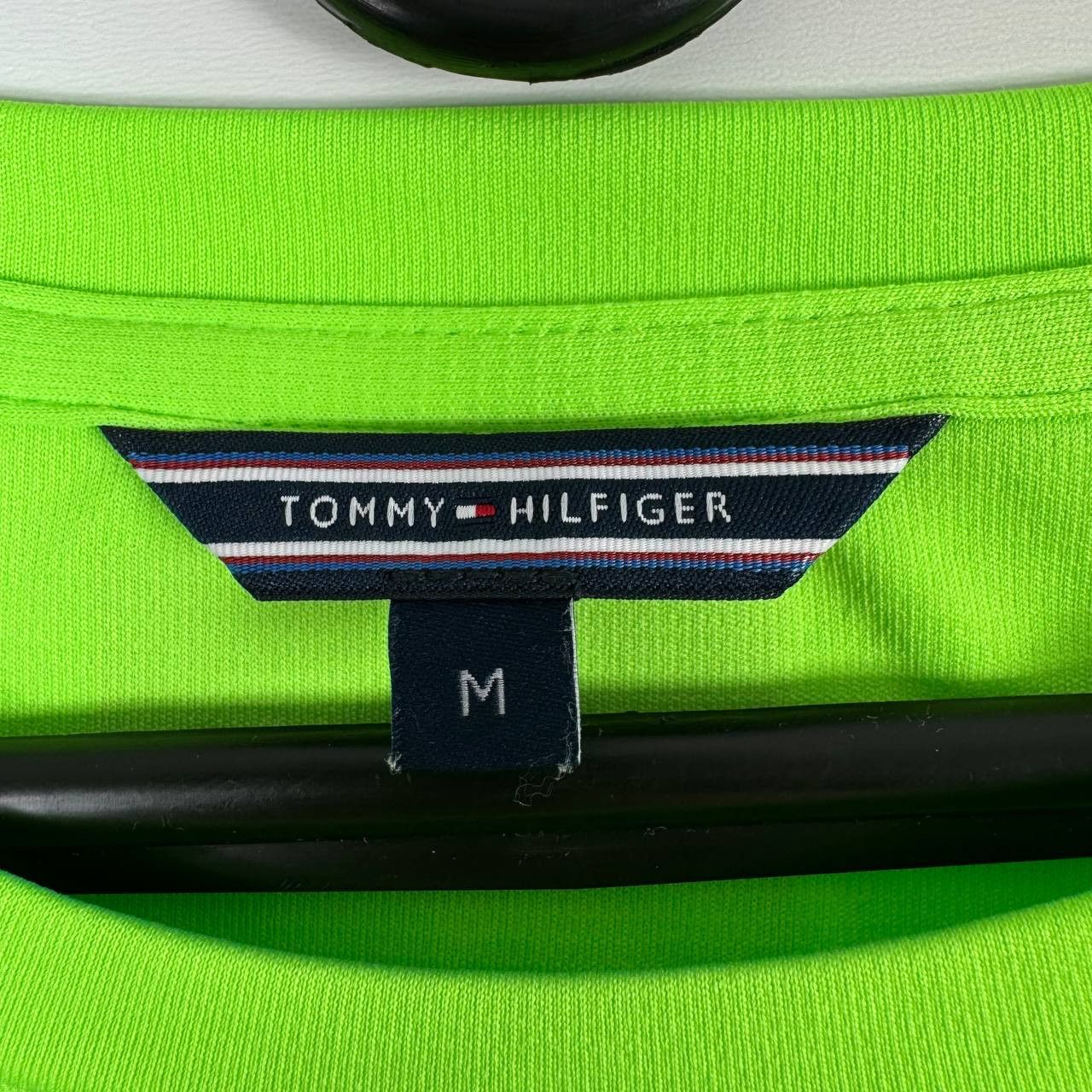 Tommy Hilfiger Mercedes F1 x Tommy Hilfiger 2024 T-Shirt Green Mens Size M Size US M / EU 48-50 / 2 - 3 Thumbnail